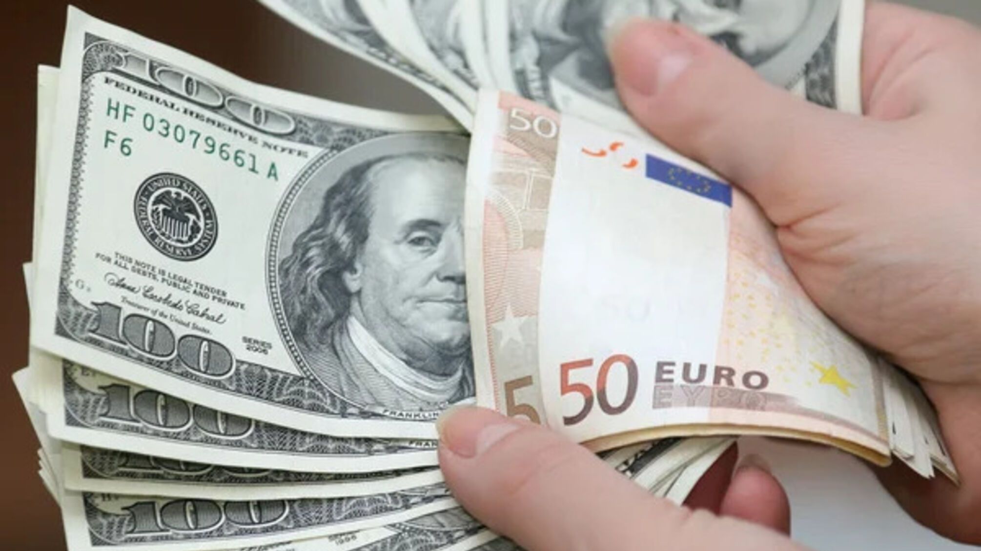 Курс валют від НБУ на 7 серпня: євро подешевшав на 25 копійок