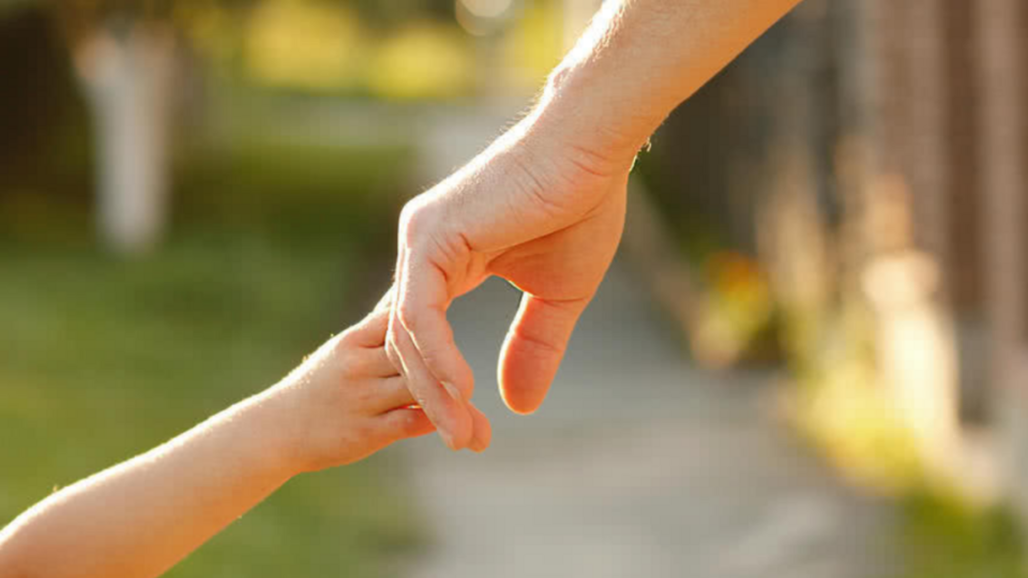 Как получить государственную помощь при усыновлении ребенка: разъяснение Пенсионного фонда