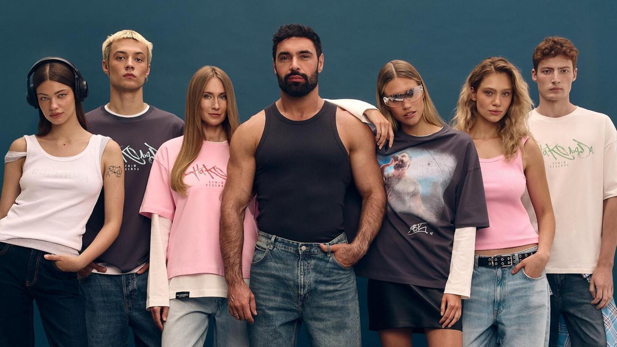 Віталій Козловський представив свій перший офіційний мерч