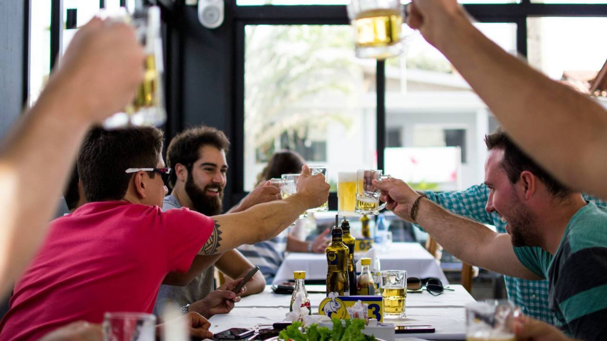 Австралійські вчені знайшли найефективніший спосіб скоротити вживання алкоголю
