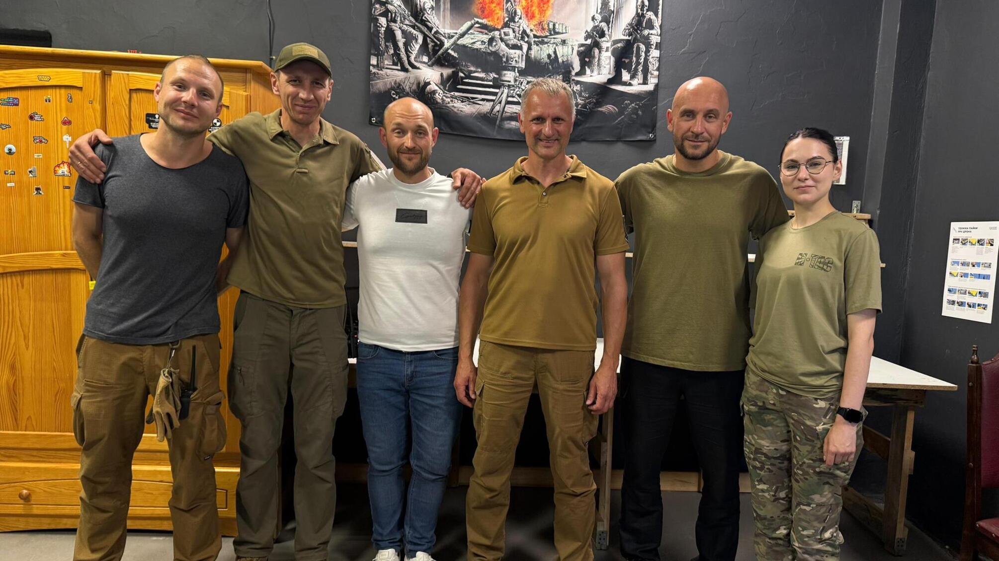 Дрони, такмед і інженерія: як київський центр готує охочих до опору ворогу