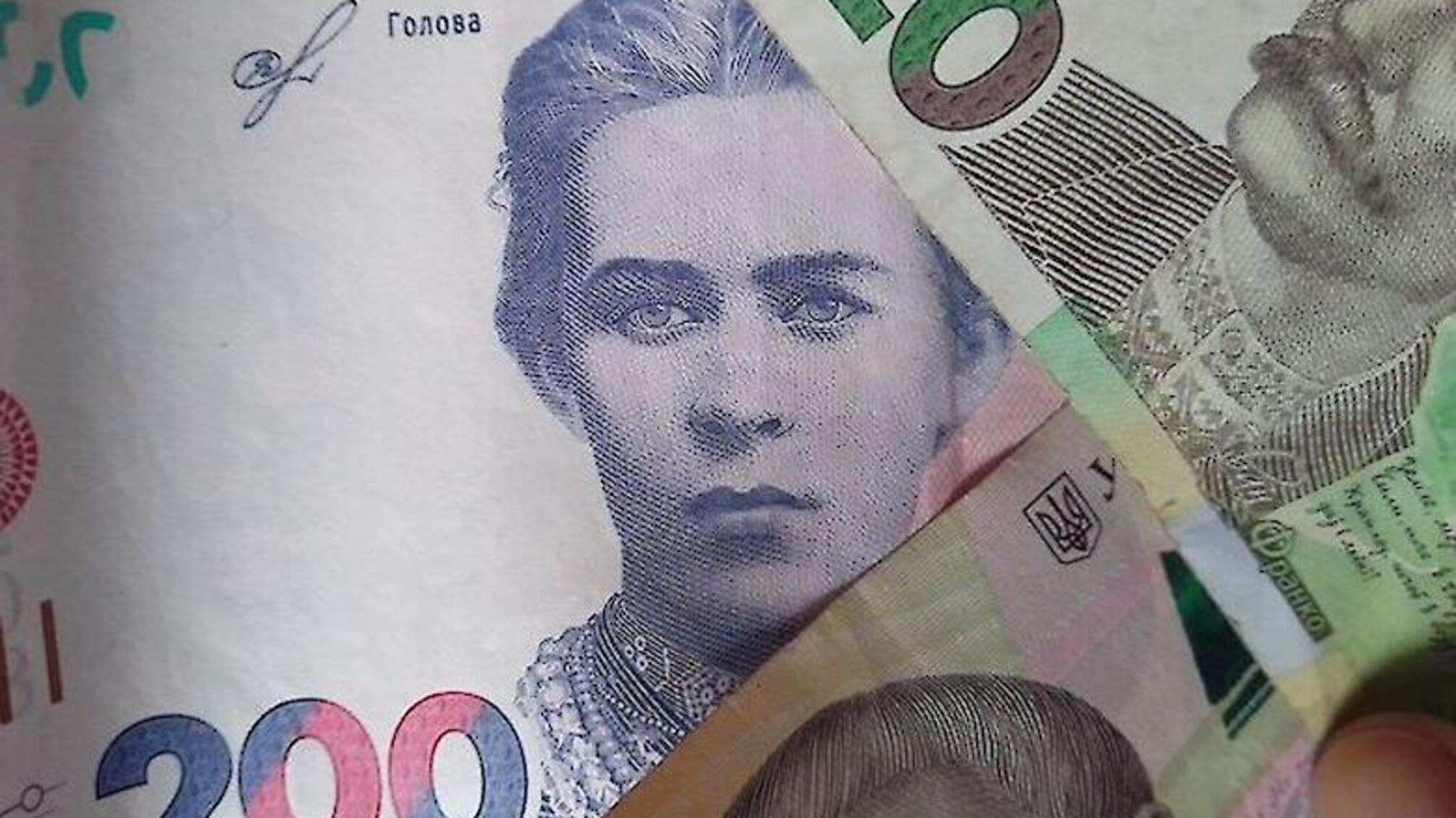 Нові виплати 12 000 грн для захисників з 'Хрестом бойових заслуг' – хто отримає пільги в 2025 році