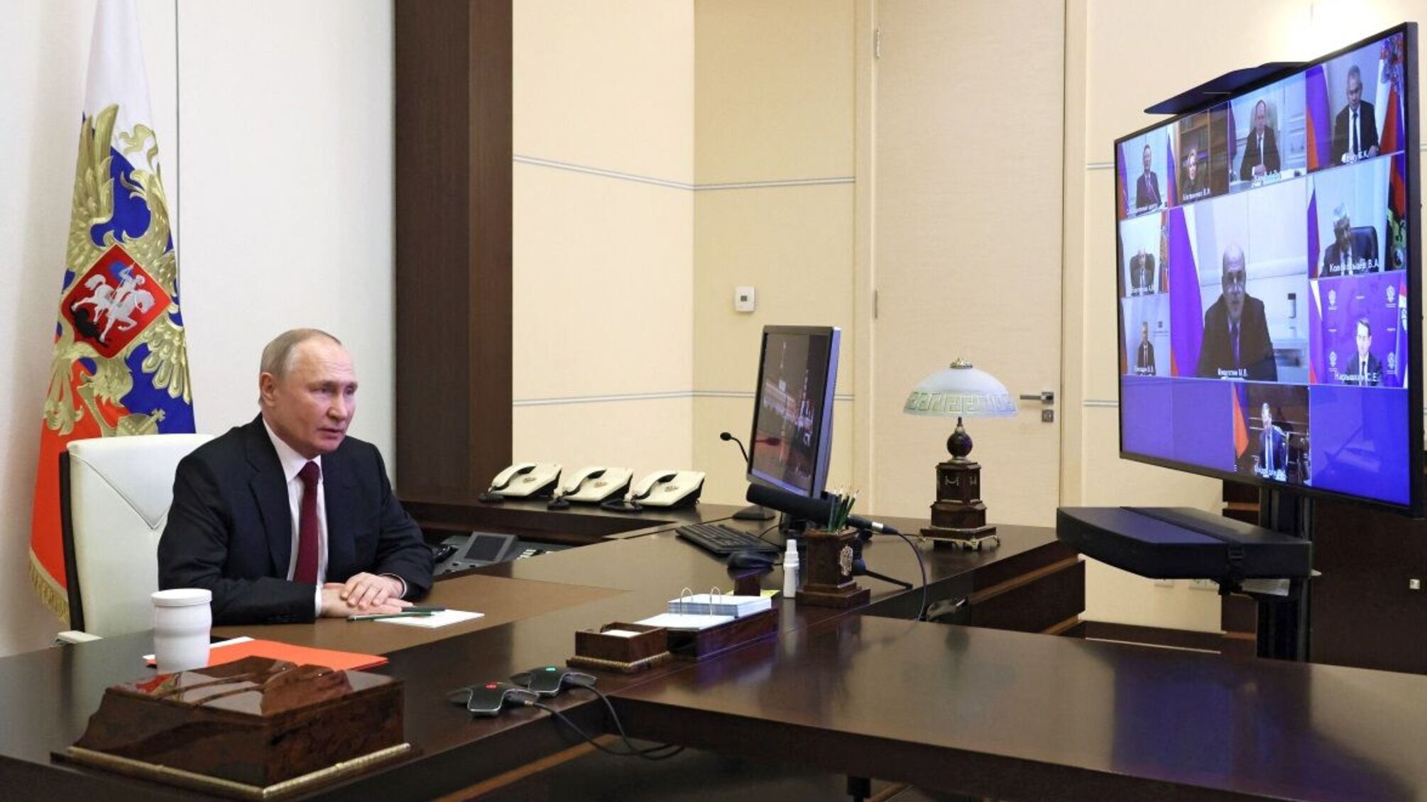 Путін у 'темній кімнаті': як бункери формують його світогляд