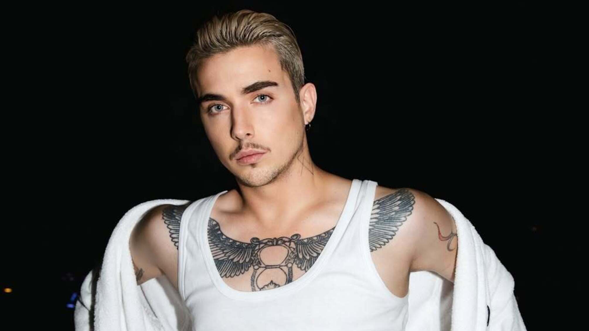 'Диагноз вызывает слезы': MÉLOVIN исчез из соцсетей из-за проблем со здоровьем – что известно сейчас