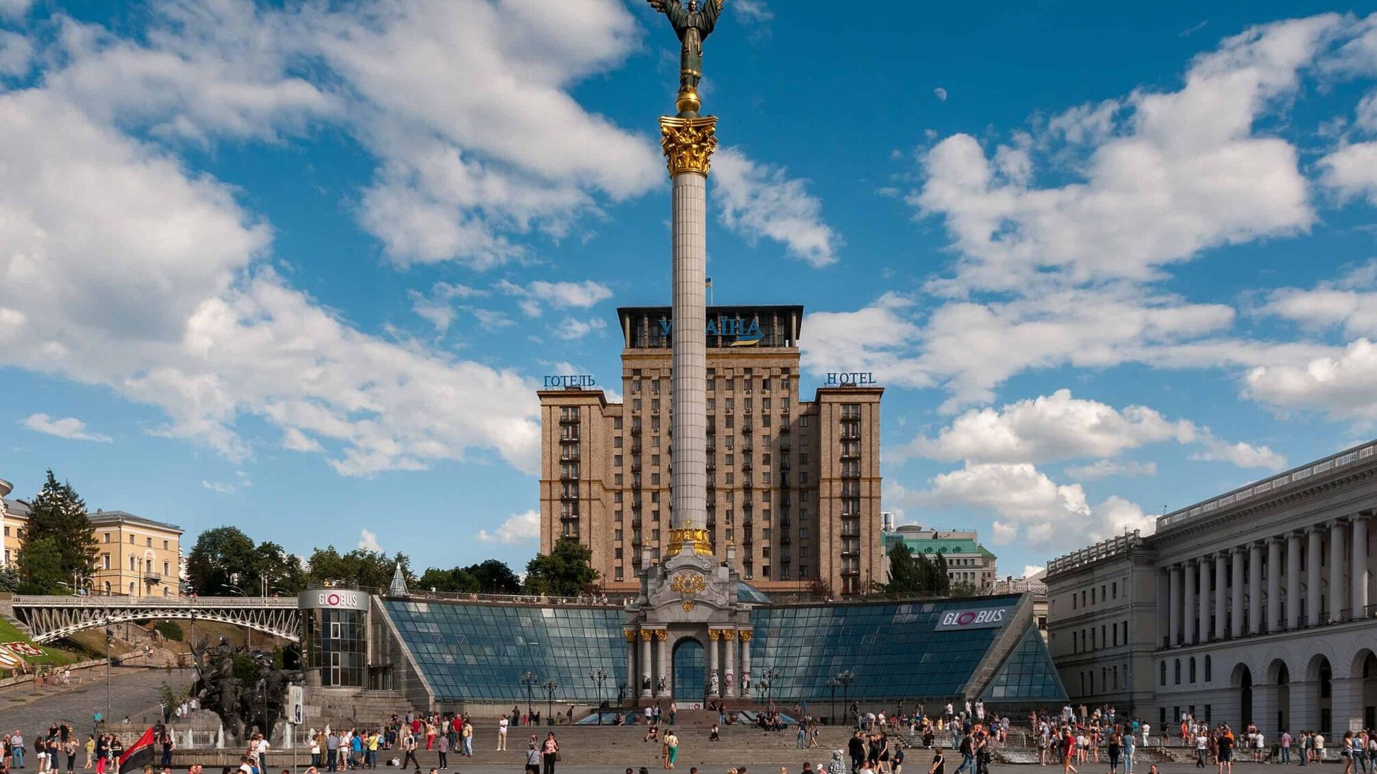 Майдан Незалежности и его сердце: история создания вдохновляющего символа