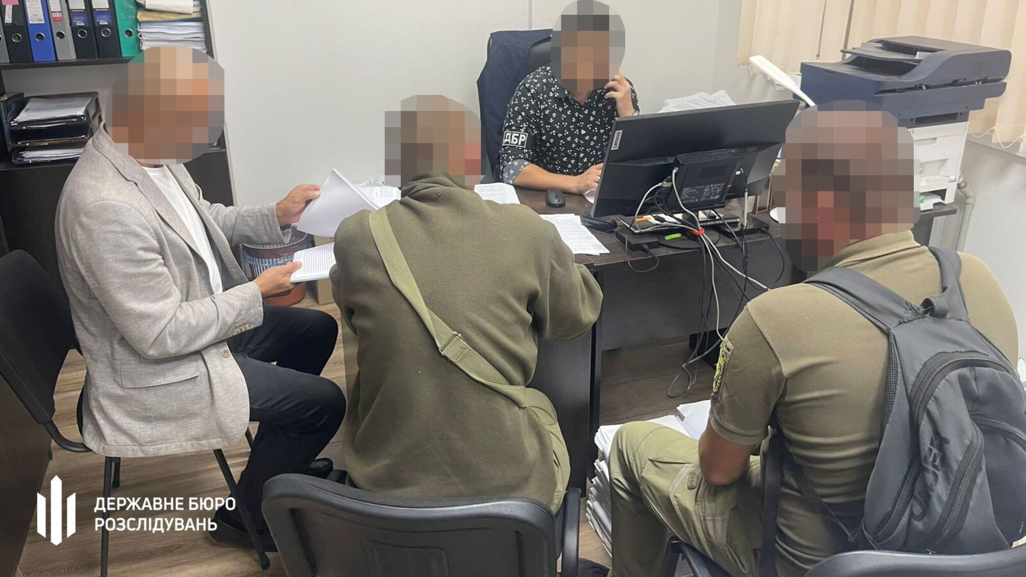 ГБР разоблачило масштабные схемы в лесной отрасли: убытки превысили 700 млн грн