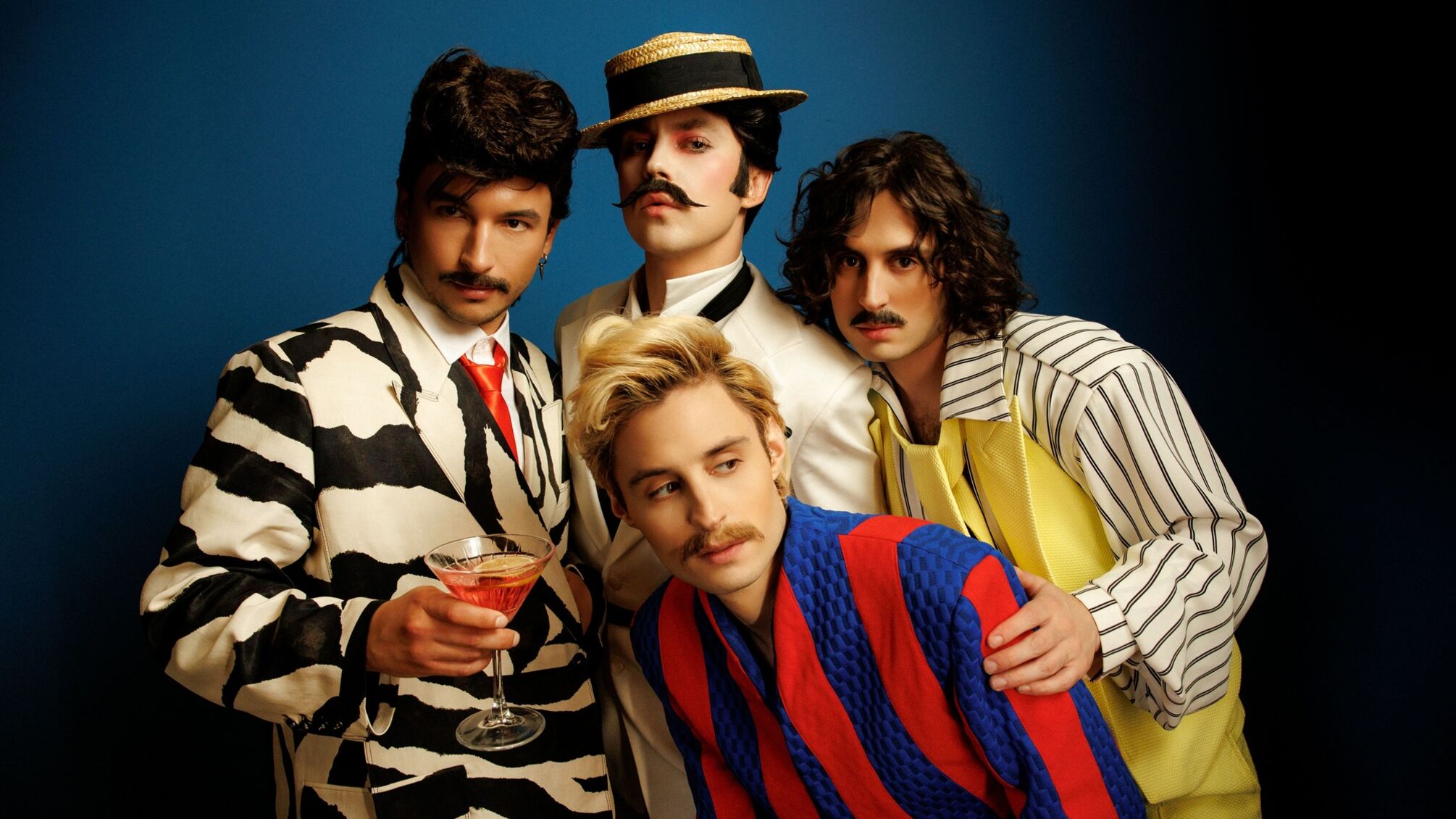 'Будь здоров' - новый сингл Артема Пивоварова