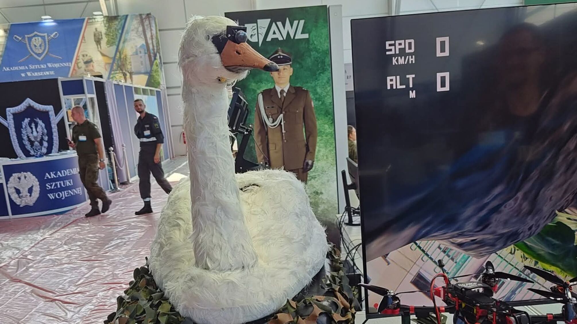 Дрон-лебідь Kaczka із Польщі