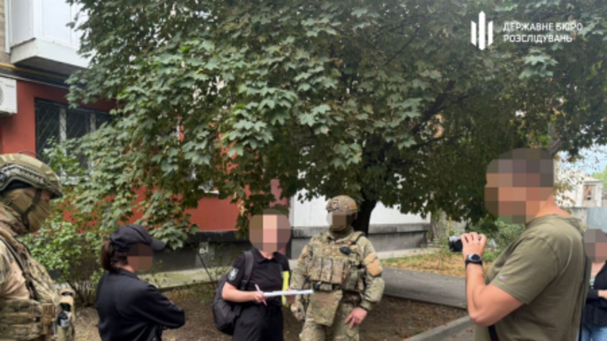 Дезертирство за $14 тисяч: у Дніпрі викрили офіцера та спільників, які відправляли військових до Європи