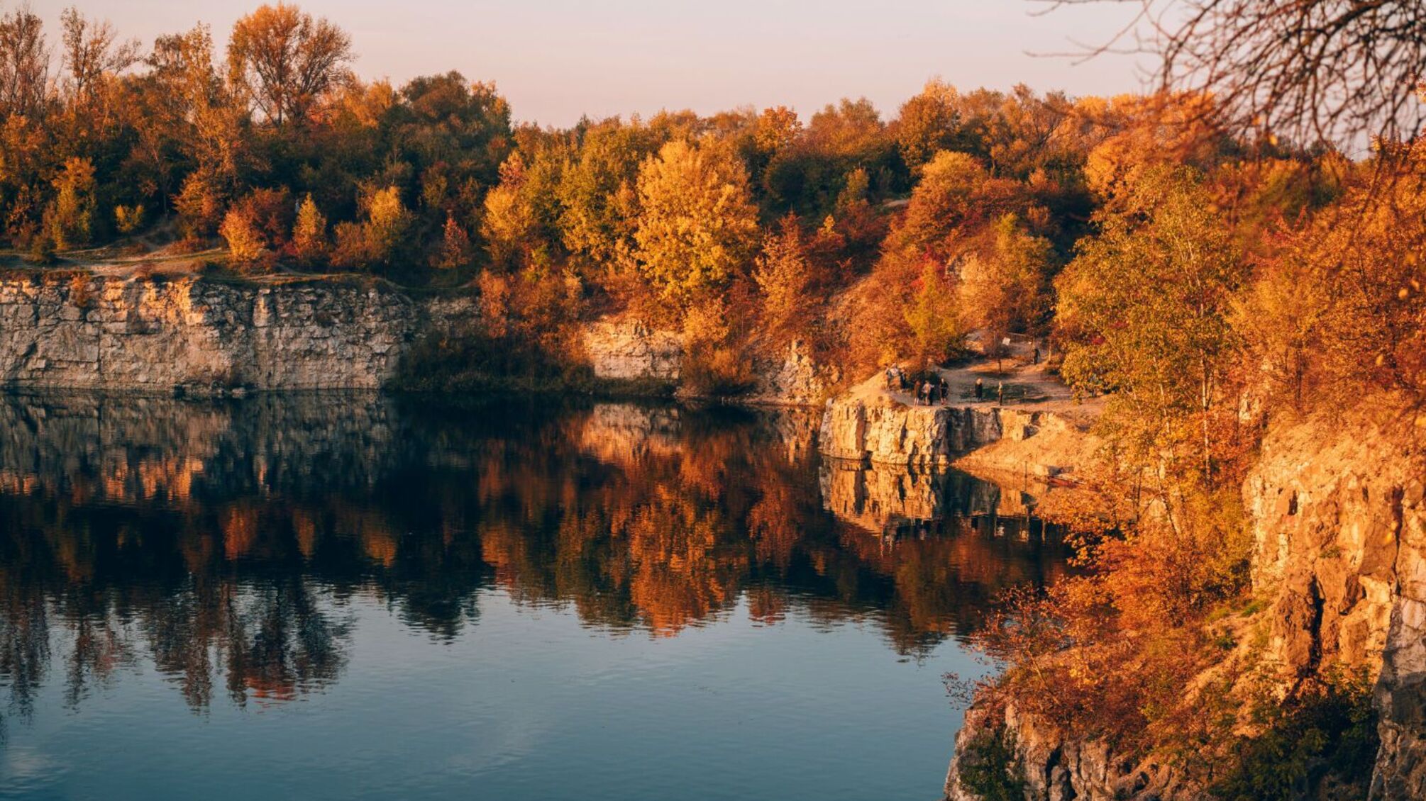 Іменини 22 вересня 2025: кого з рідних і друзів згадати у молитві