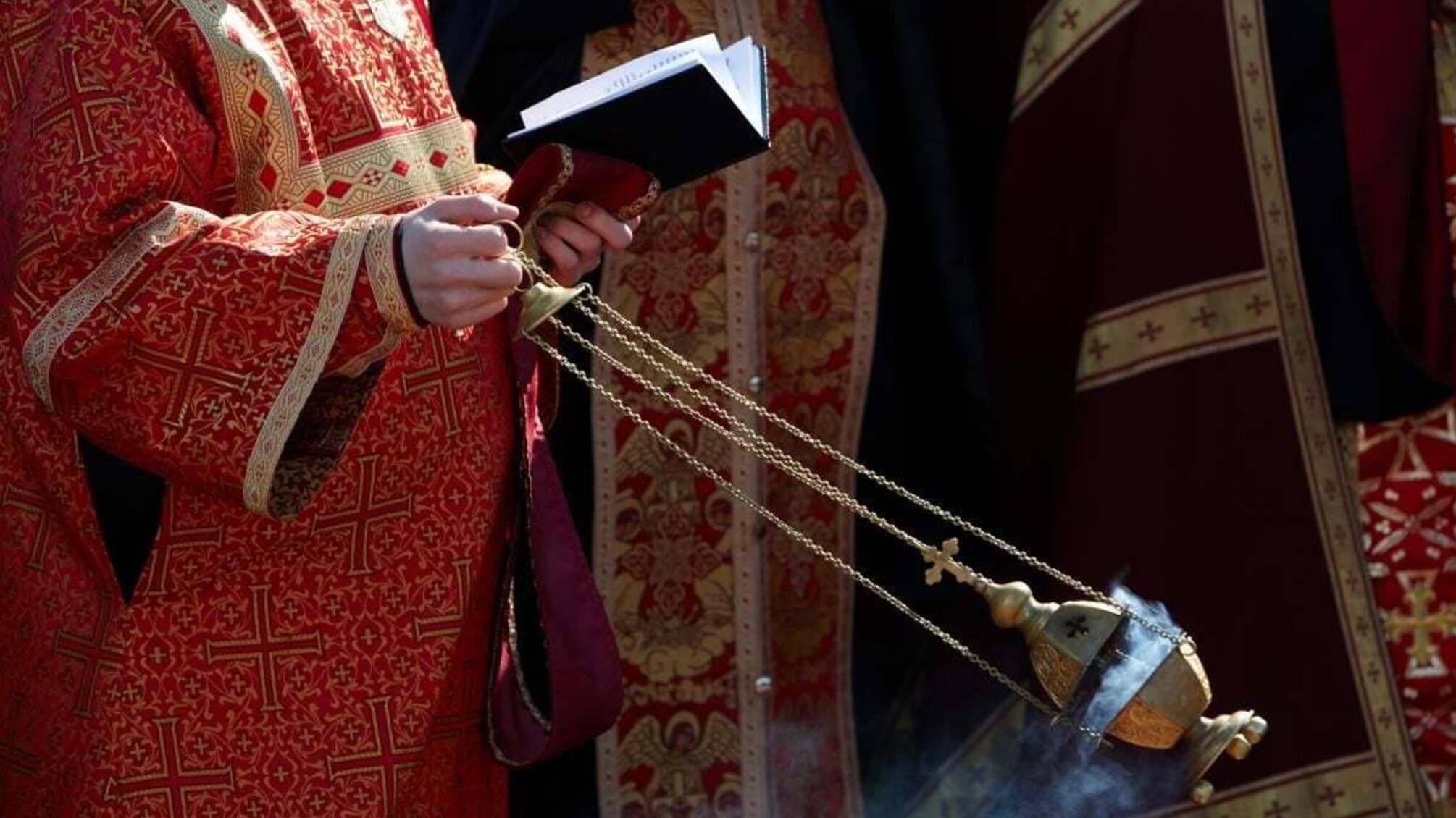 На Волині священник за гроші обіцяв вплинути на реєстр «Оберіг»