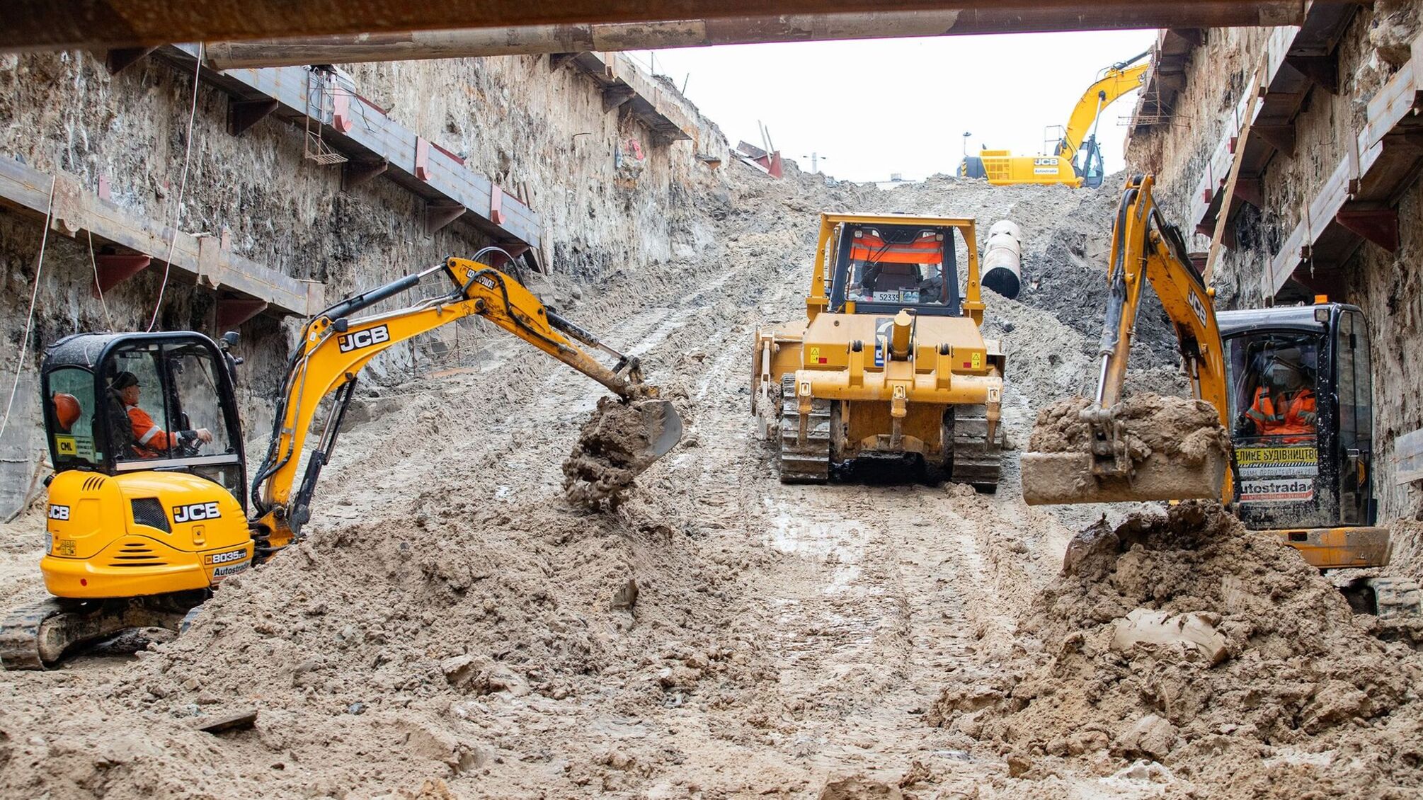 Киев ожидает 1,5 млрд евро от международных партнеров для сообщения берегов