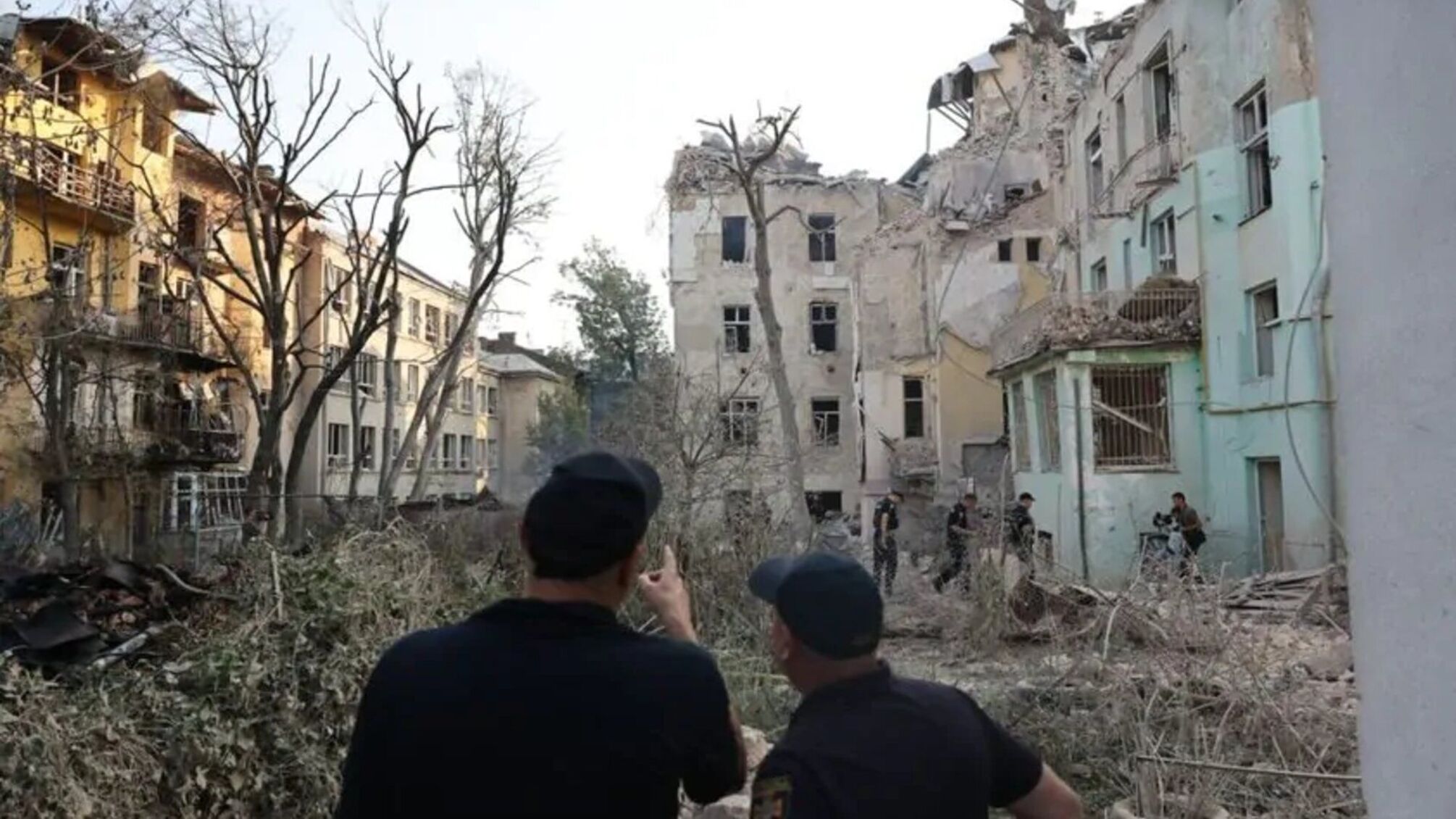 Десятки миллиардов потрачены, а жилье для 4,5 млн ВПЛ до сих пор под вопросом