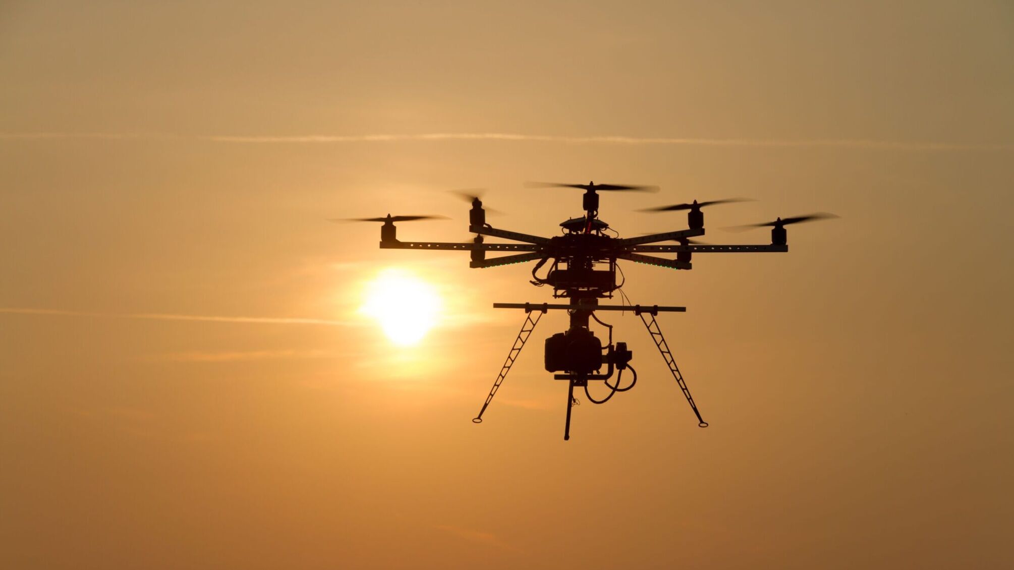 Словакию и Венгрию не пригласили на встречу по поводу 'стены дронов'