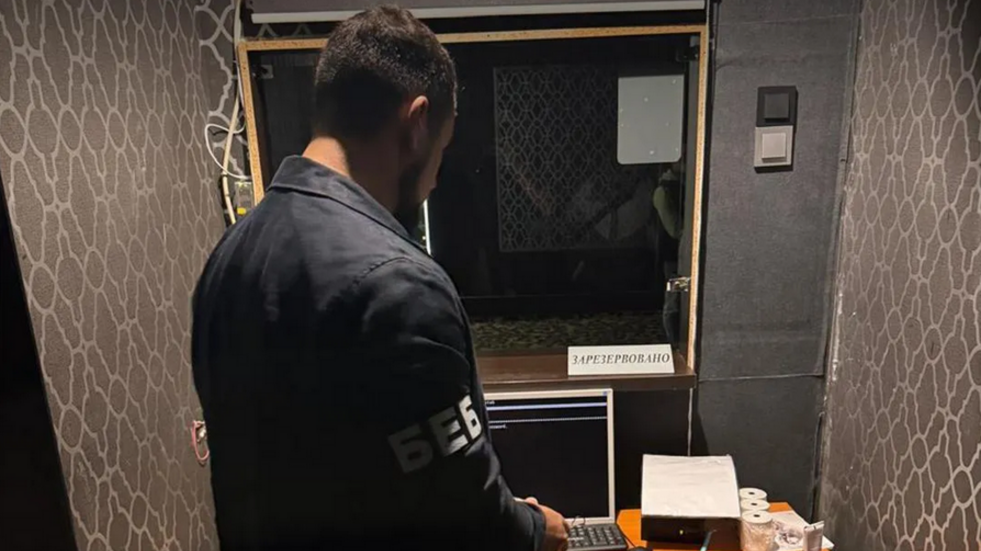 В Киеве ликвидировали сеть нелегальных казино 'для своих'