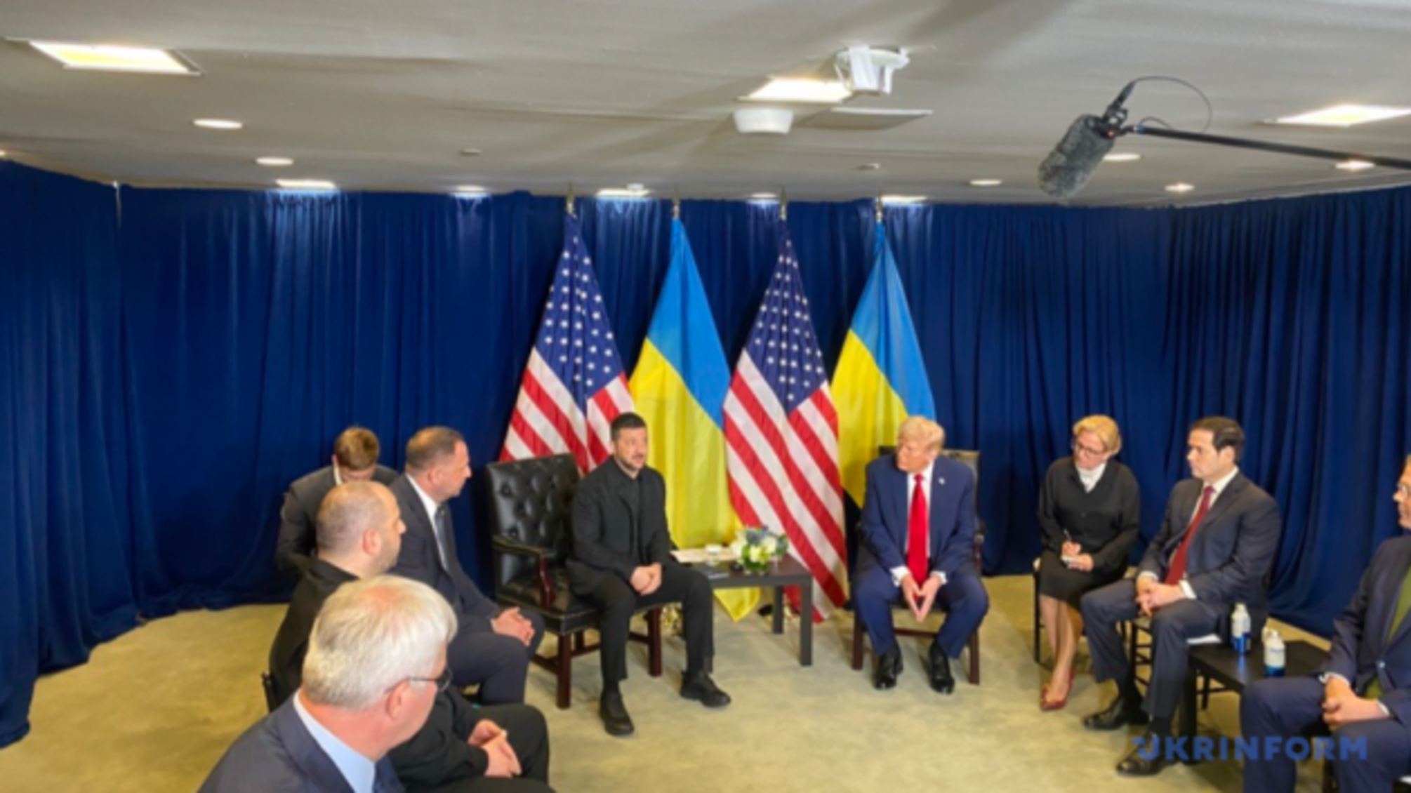 Трамп предлагает НАТО сбивать самолеты россии в случае пересечения границ