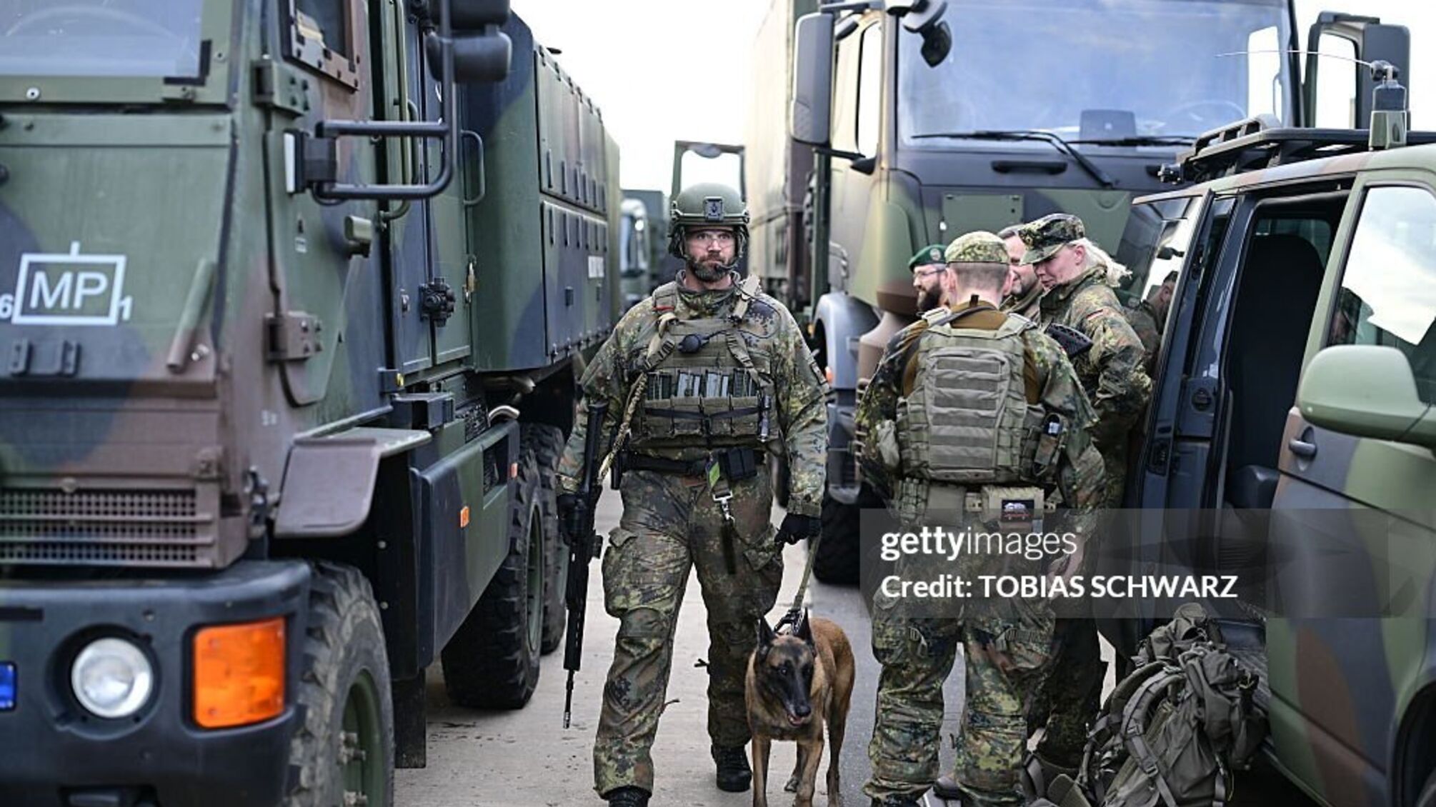 Войска Швеции готовы к отправке на границу с рф, их поддержат истребители Eurofighter и F-35.