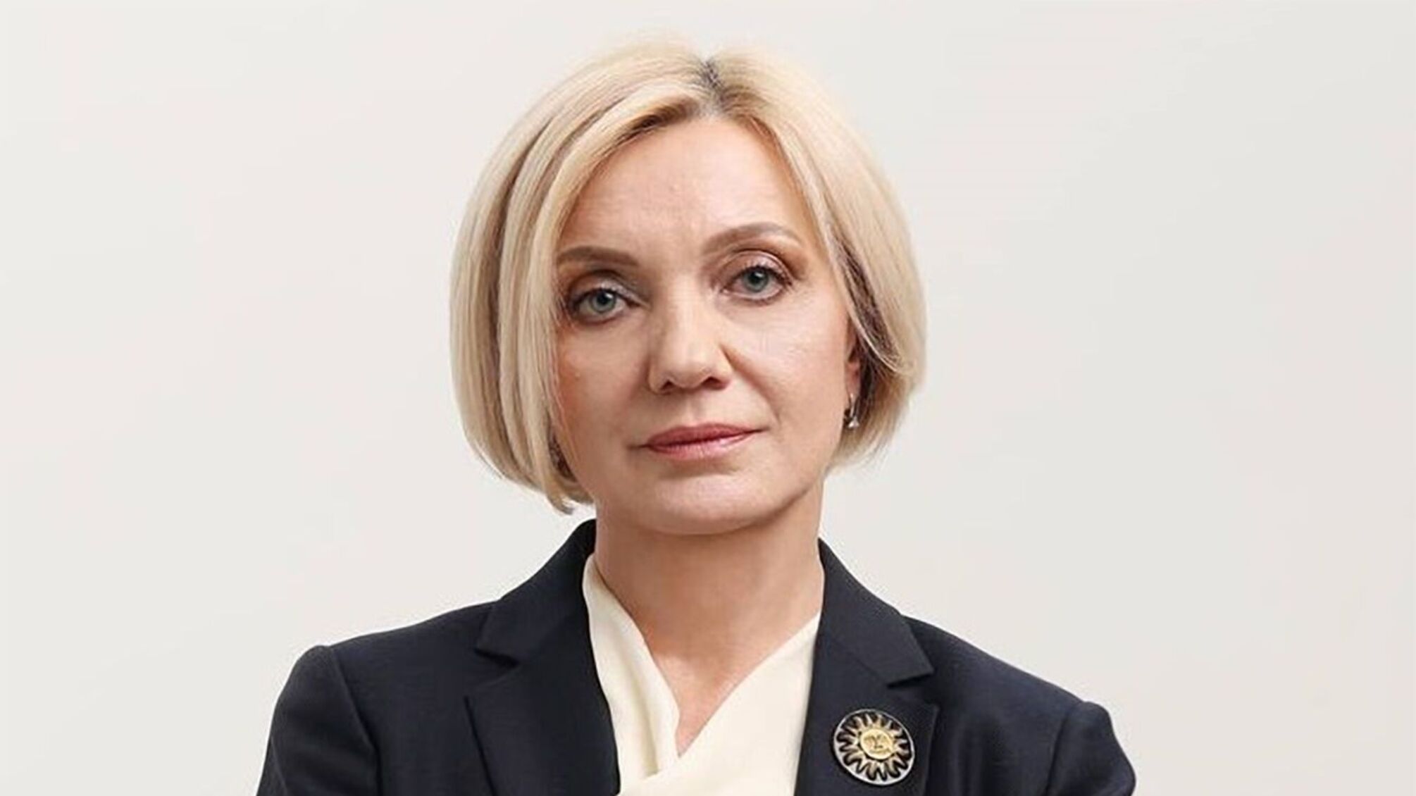 З пологового будинку — до слова: мовна омбудсменка Івановська про виховання у рідній мові