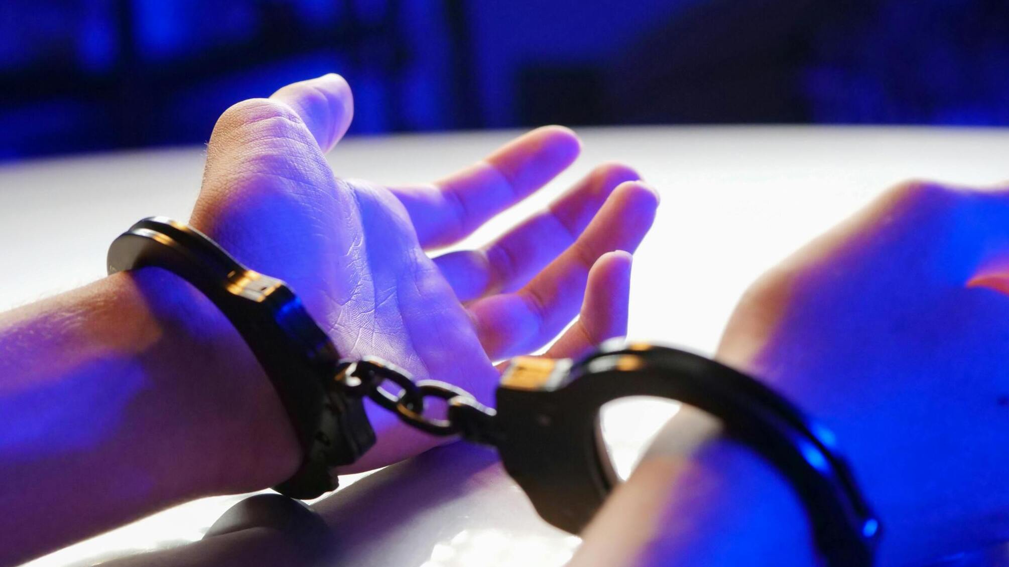 Фиктивные справки за 8 тысяч долларов для военнообязанных – ДБР разоблачило схему