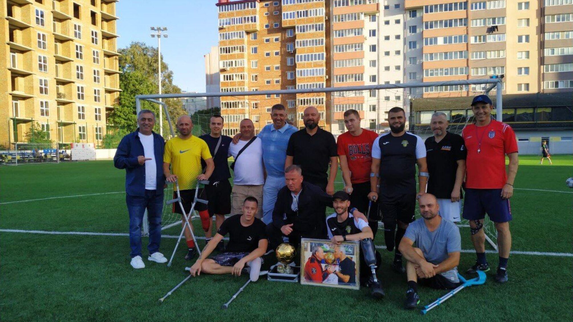 Золотий м’яч у Чернівцях: Ігор Бєланов зустрів ветеранів ФК 'Сталь Буковина'