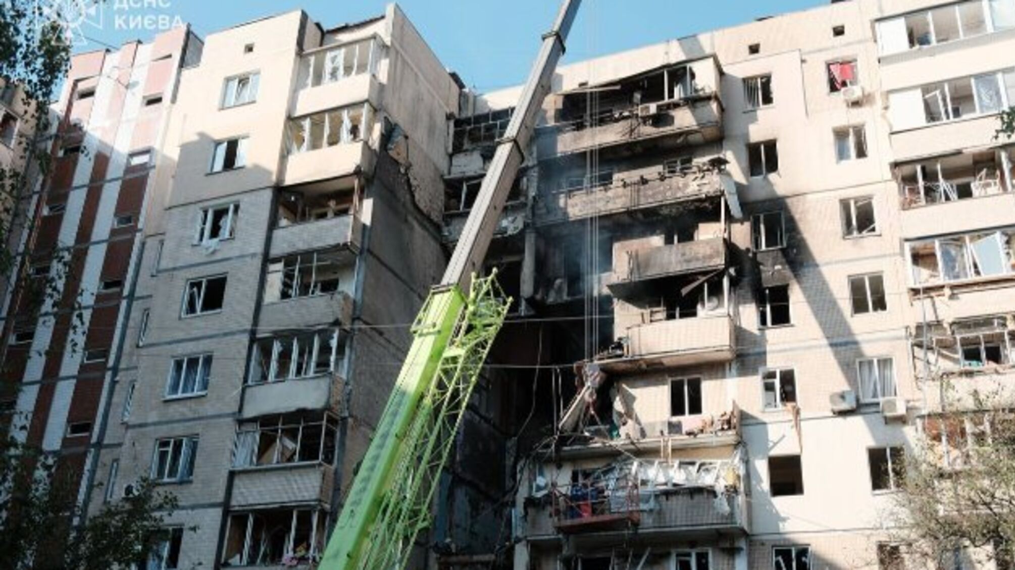 Врачи борются за жизнь младенца