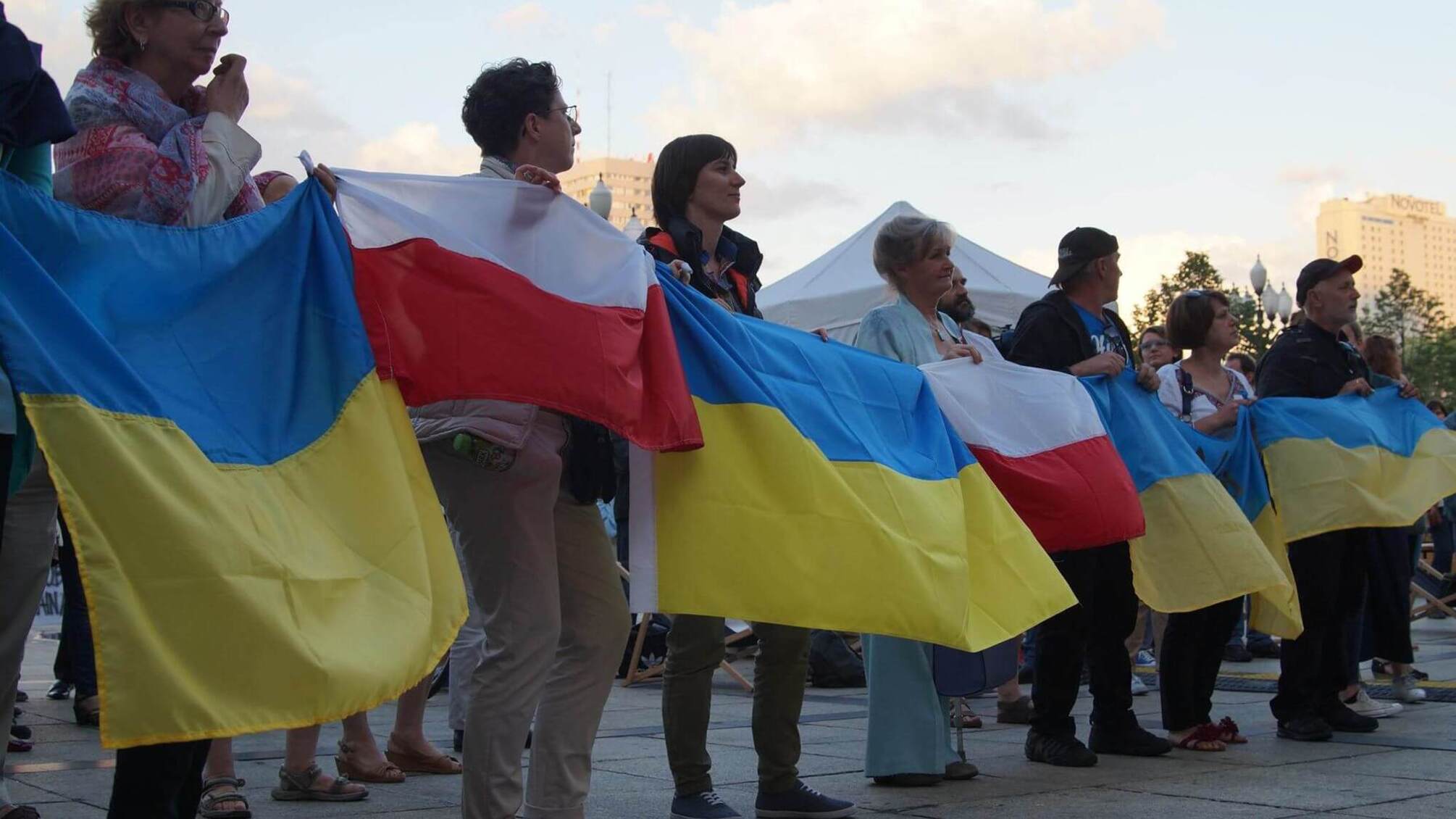 В Польше будут проверять официальное трудоустройство украинцев: нет работы – нет соцвыплат