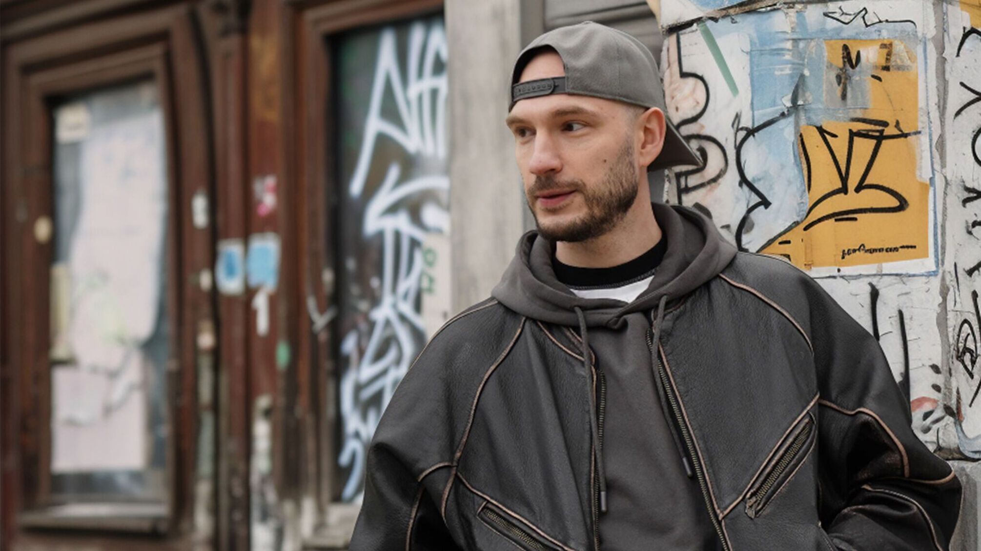 Личная история Шершня в треке и клипе 'Имя'