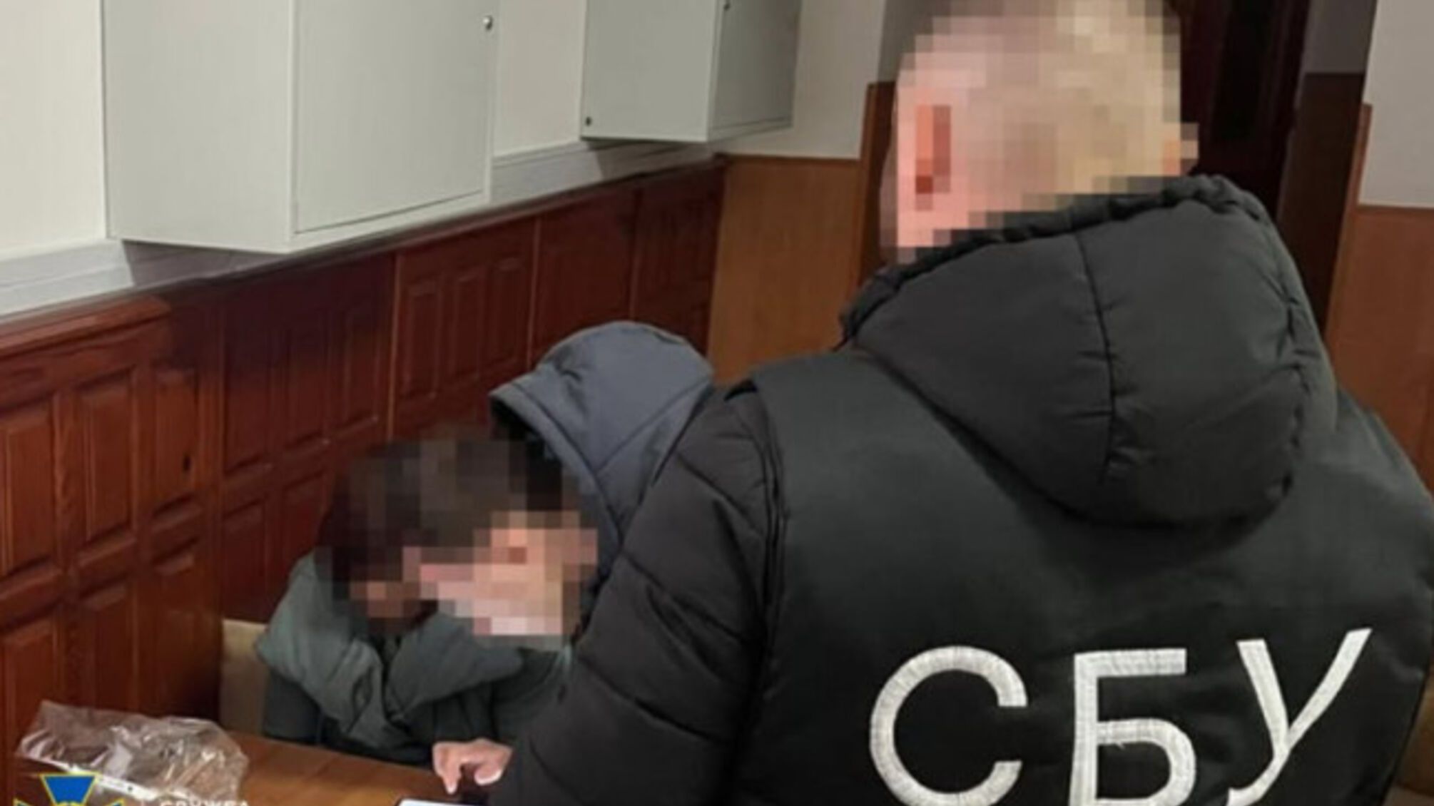 Фиктивное обучение за взятку: СБУ задержала должностницу вуза