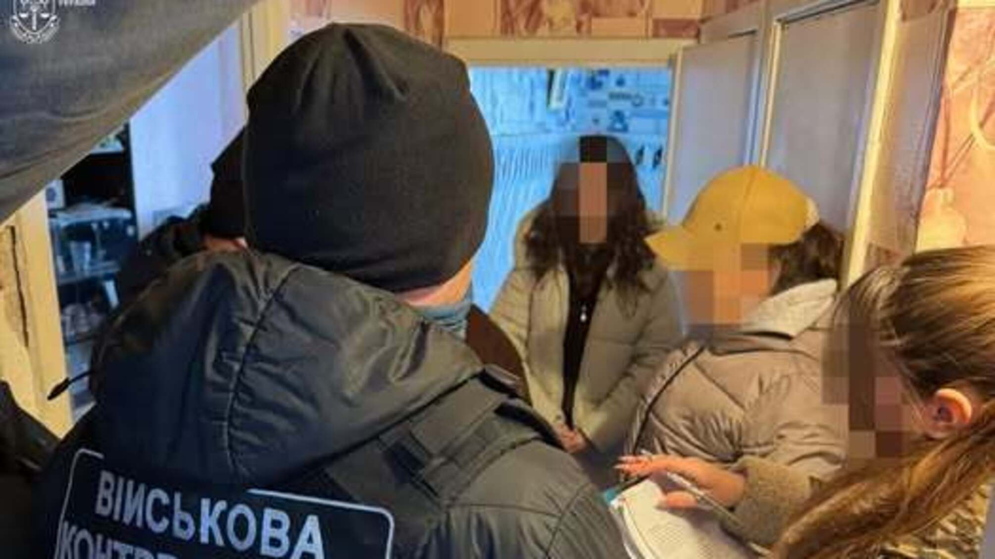 Військову психологиню в Одесі викрили на отриманні $4000