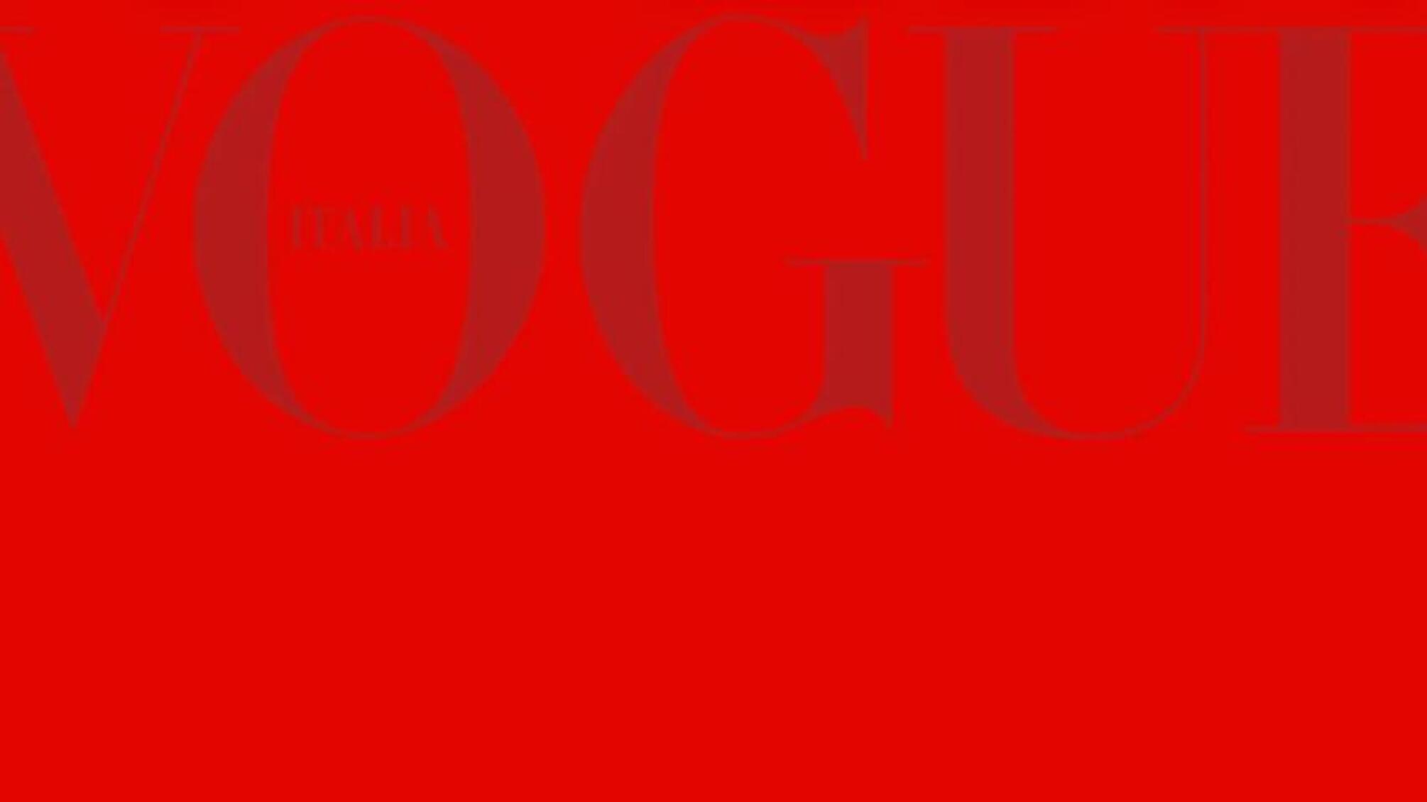 Память в цвете: Vogue Italia выпустил обложку в стиле Валентино Гаравани