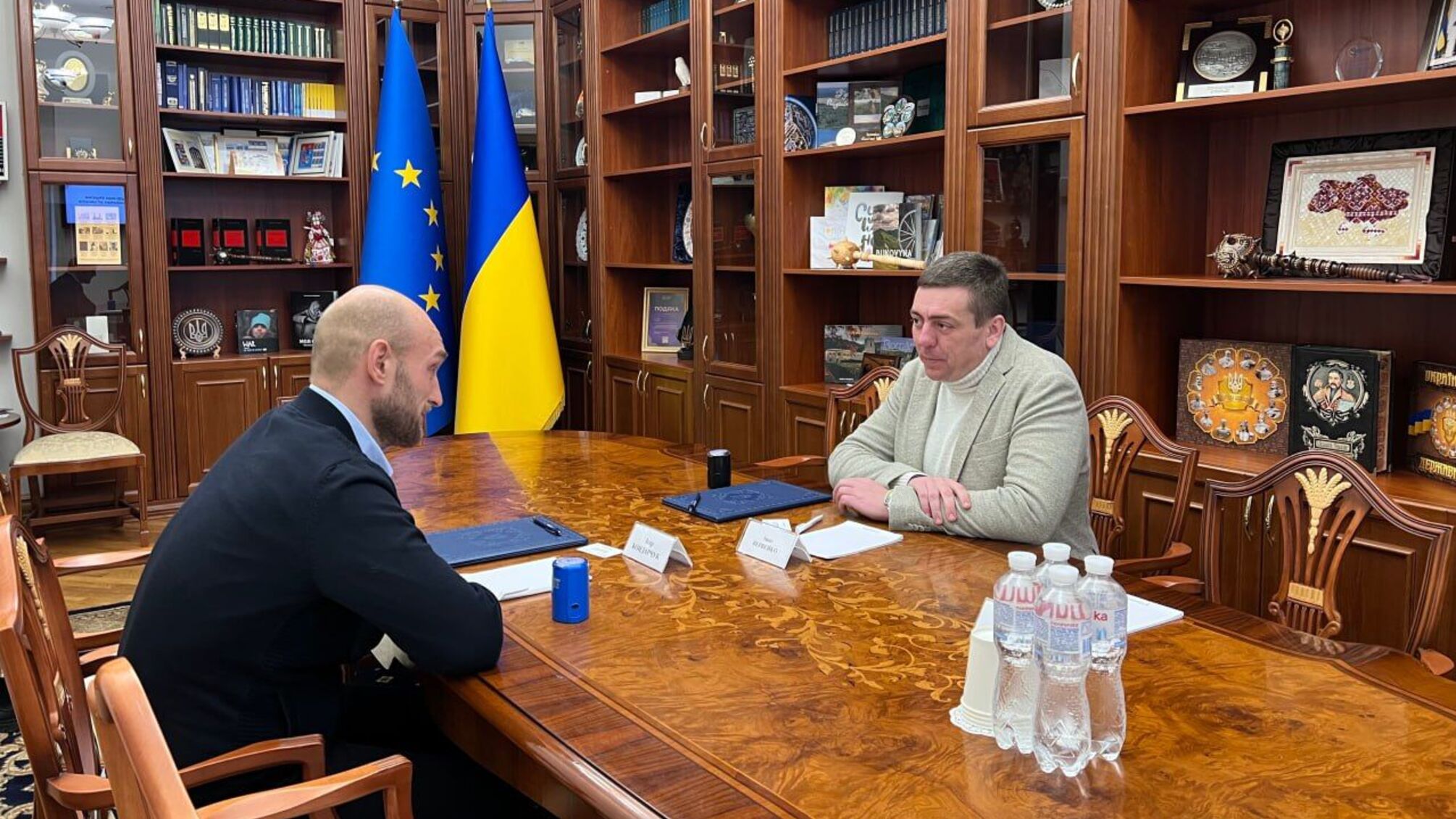 ВОО 'Стоп коррупции' подписала Меморандум о сотрудничестве с Секретариатом Уполномоченного по правам человека (фото)