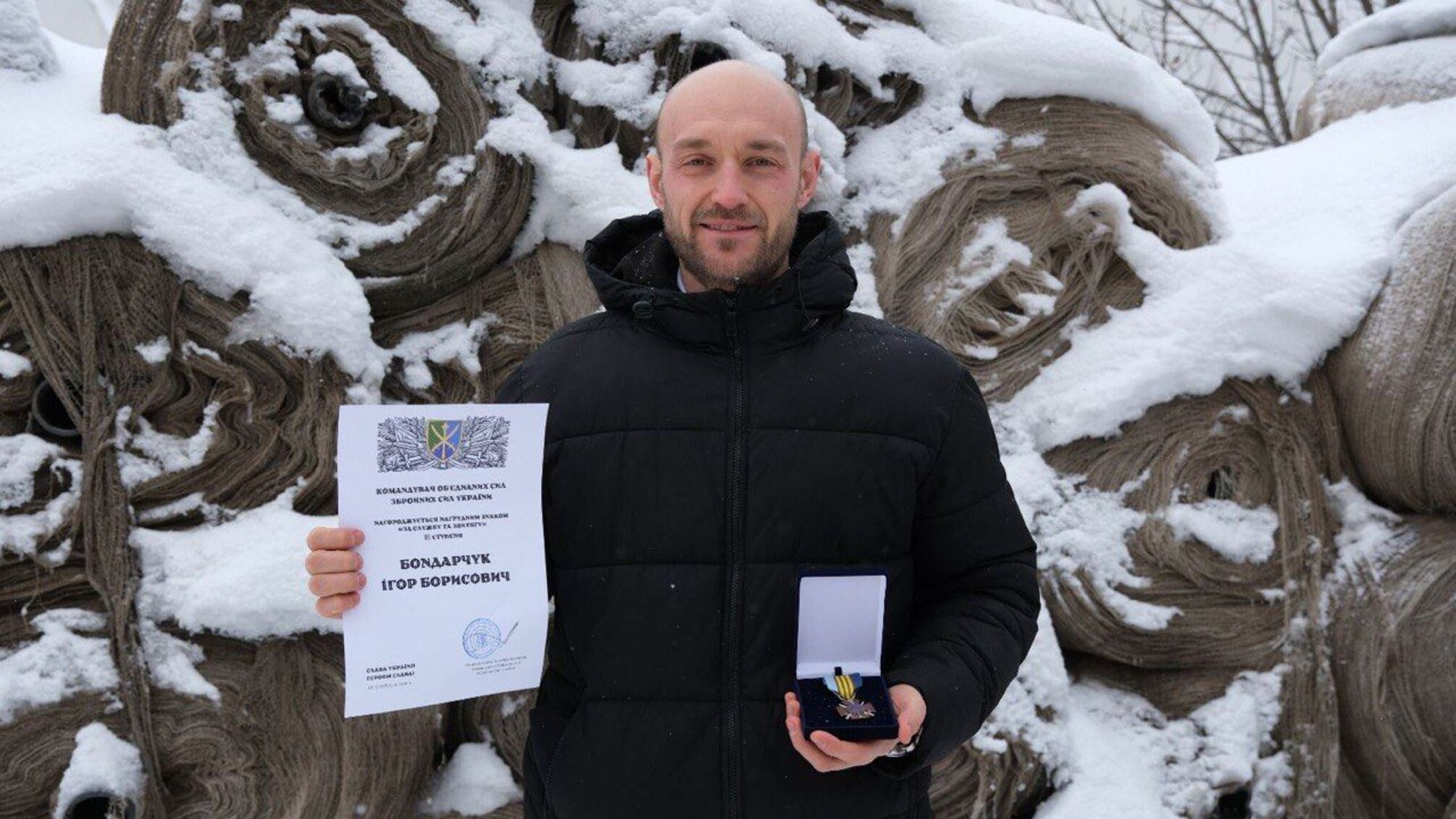 Голова ВГО 'Стоп Корупції' Ігор Бондарчук отримав відзнаку Командувача об'єднаних сил ЗСУ