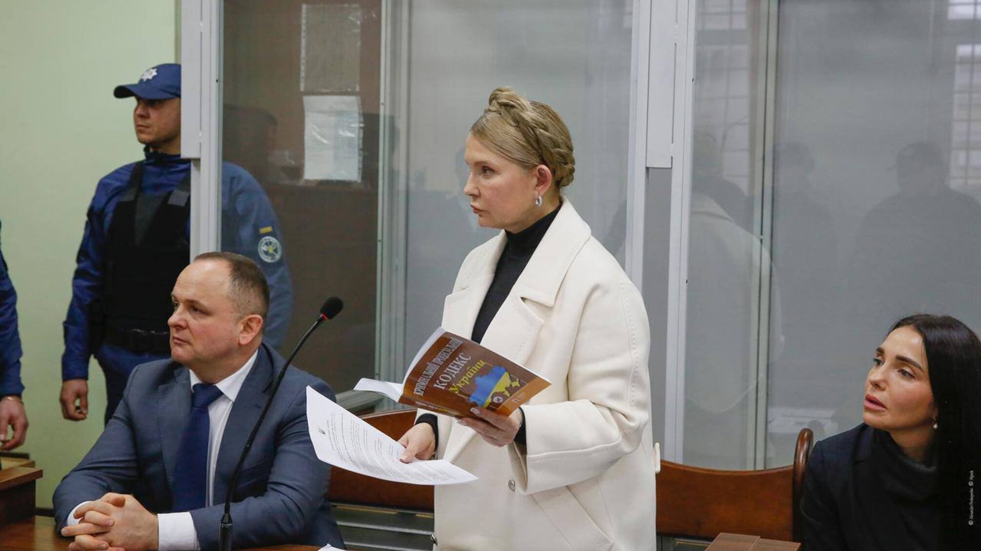 Суд и следствие подтвердили: Тимошенко никому не передавала деньги