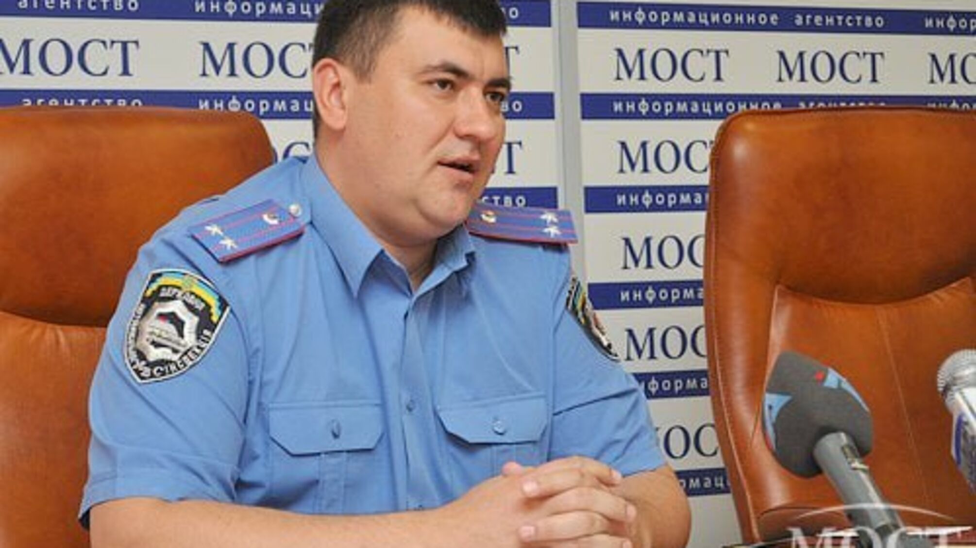 Чиновник ОВА з доходом у 5 мільйонів має будинок, землю і два дорогі авто