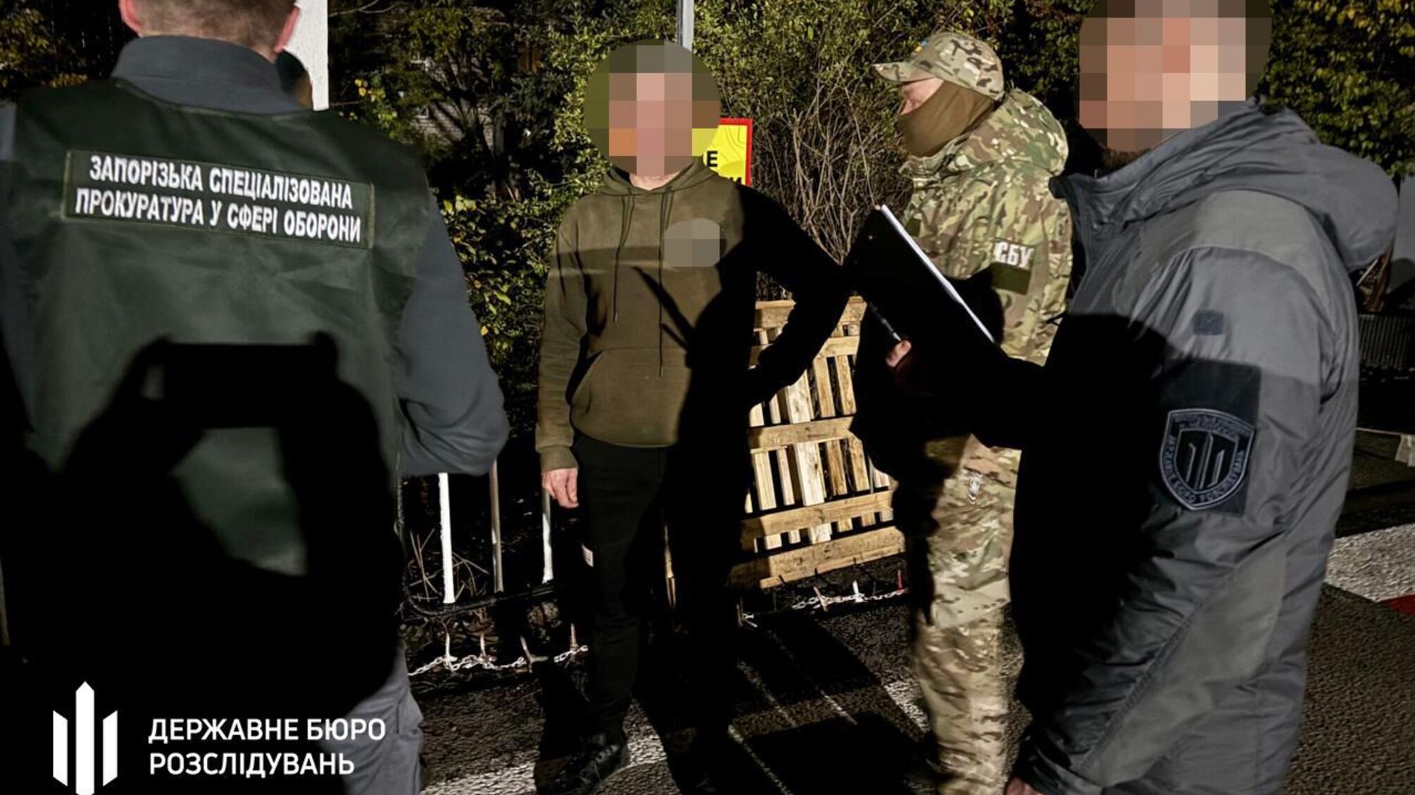 До 12 років ув’язнення: дезертир заробляв на незаконному виїзді військових