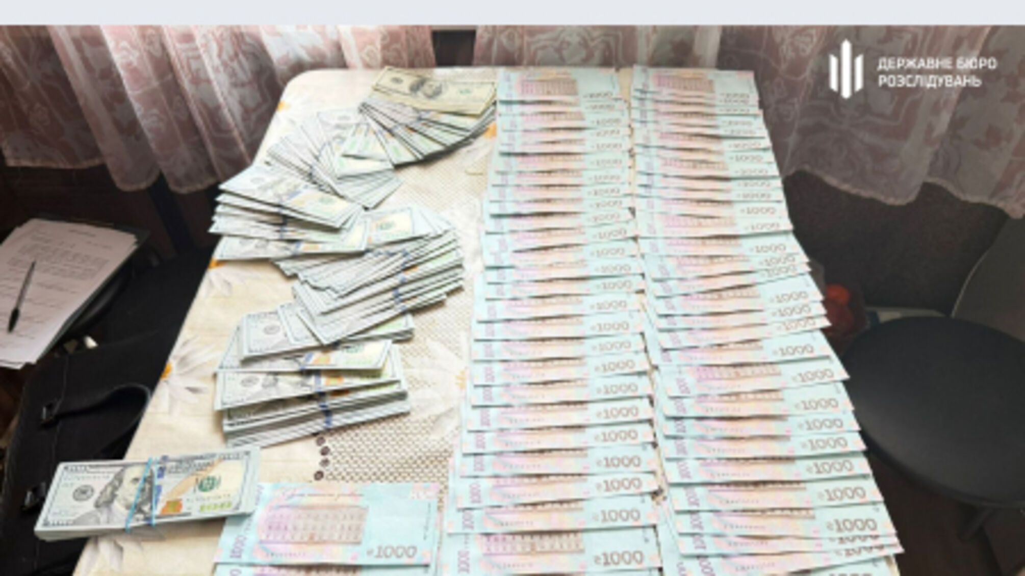 Снимали с розыска за $3 тысячи и фиктивно записывали мобилизованными: в Винницкой области будут судить чиновников ТЦК