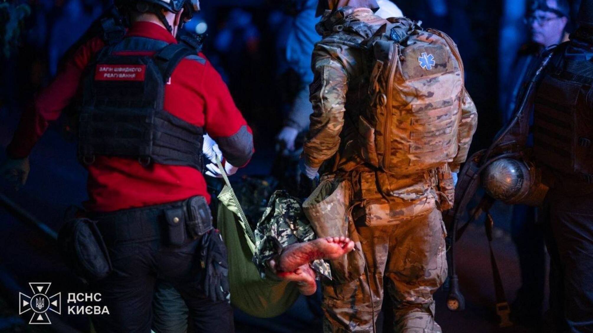 Российская армия массированно атаковала Киев и область баллистикой: под ударом энергетика, жилые дома, есть погибшие