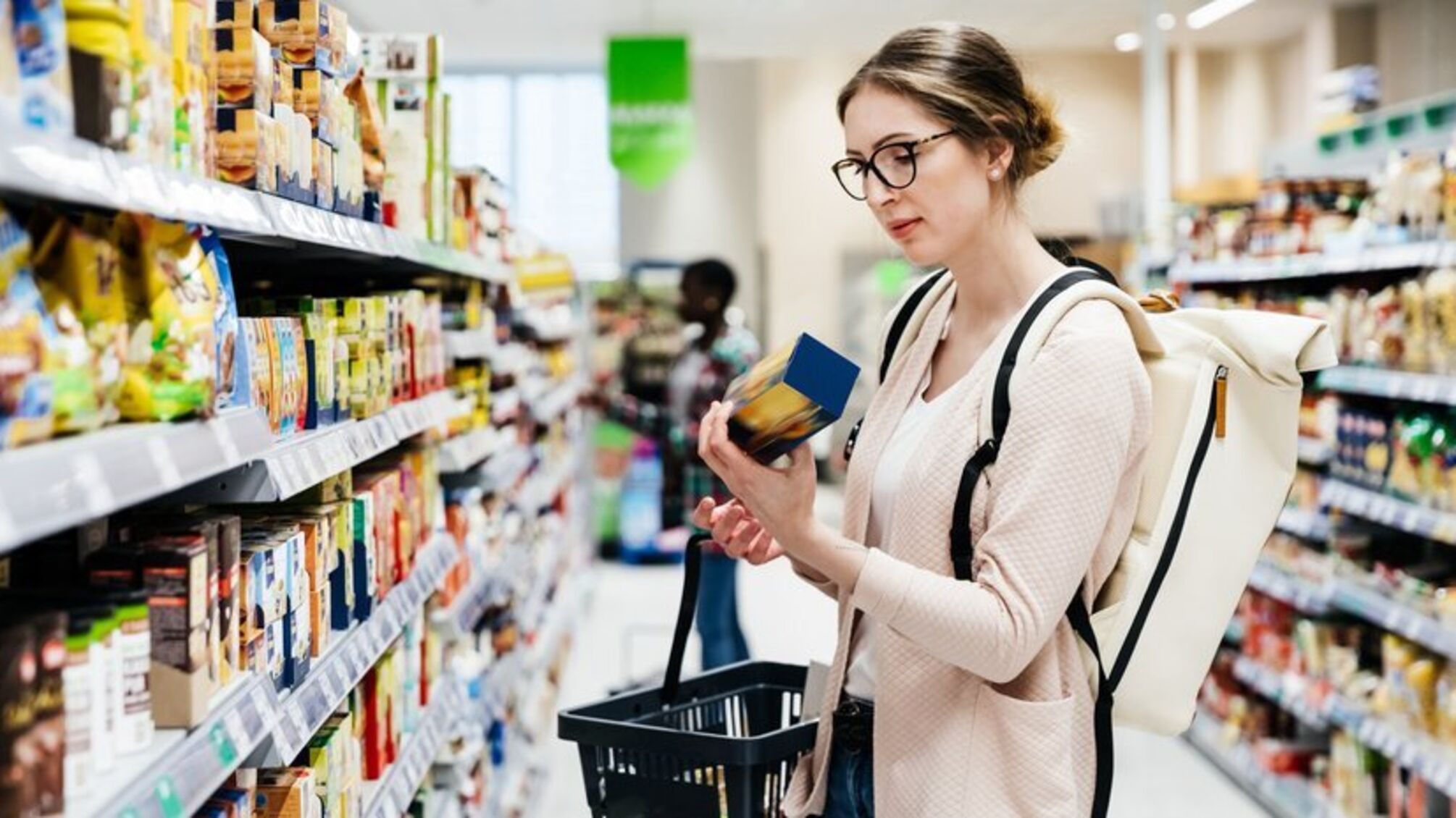 Как подготовиться к зиме без лишних затрат: что купить впрок и как сэкономить