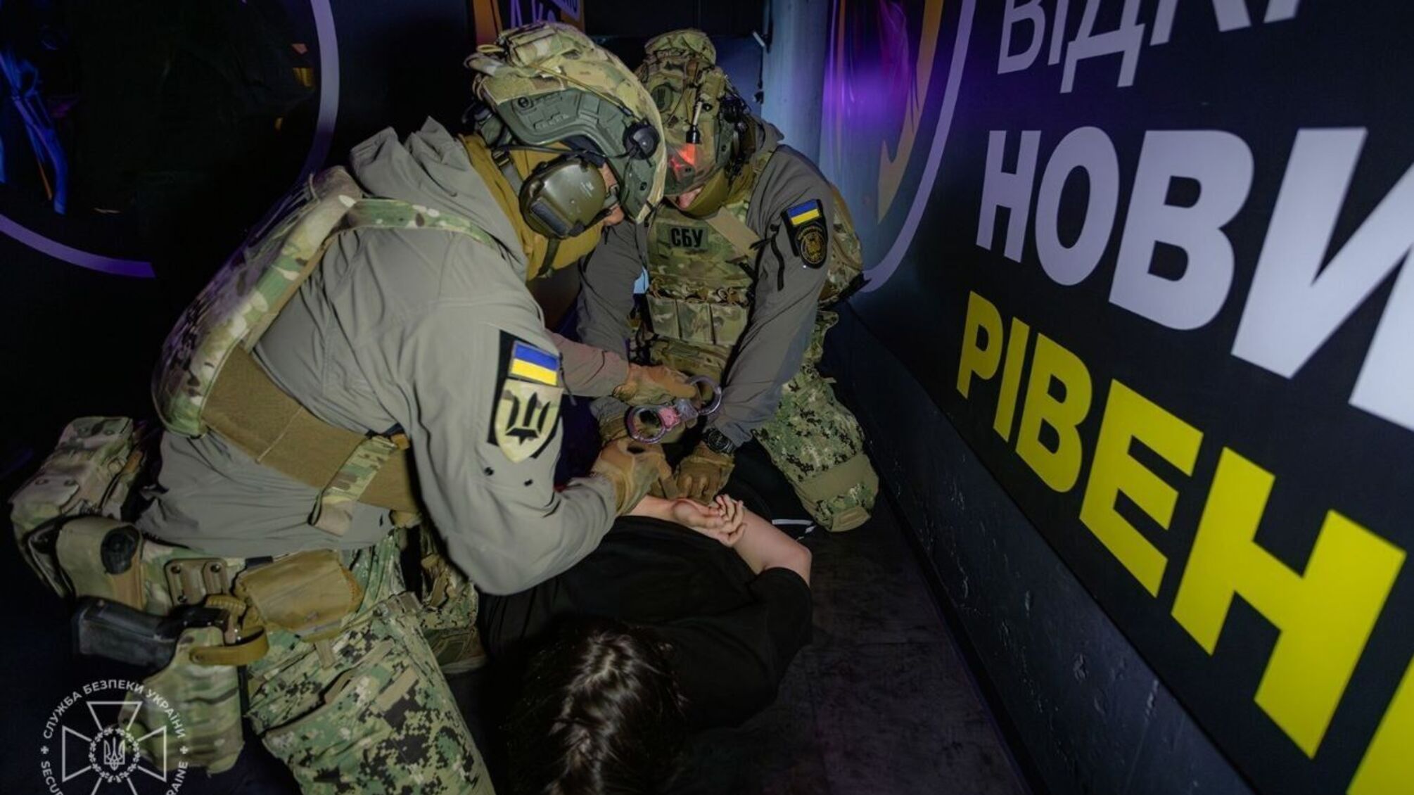 СБУ затримала 18-річного агента рф, який коригував удари по Одесі й Дніпру та готував теракт у Києві