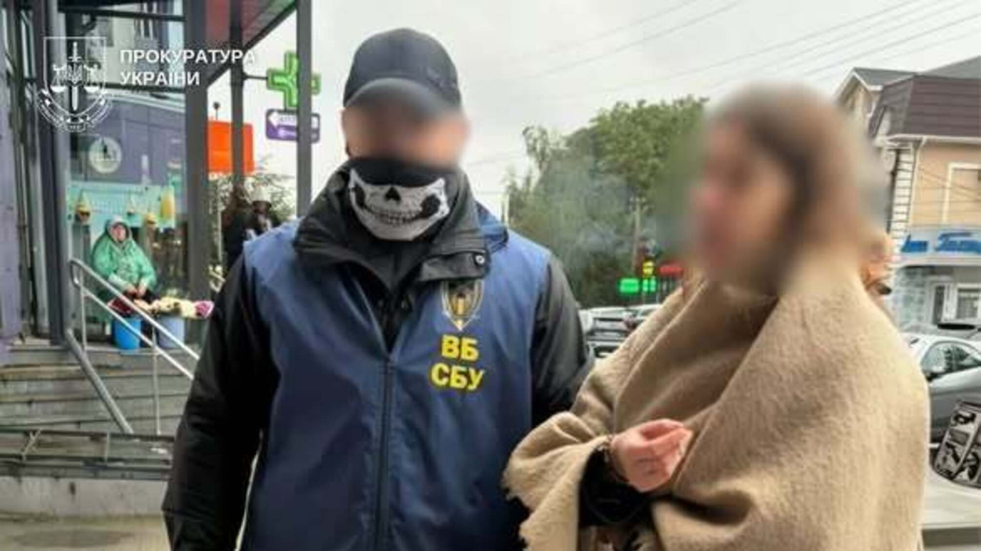 Снятие с розыска ТЦК и бронирование за $14 500: в Киеве сообщили о подозрении адвокату