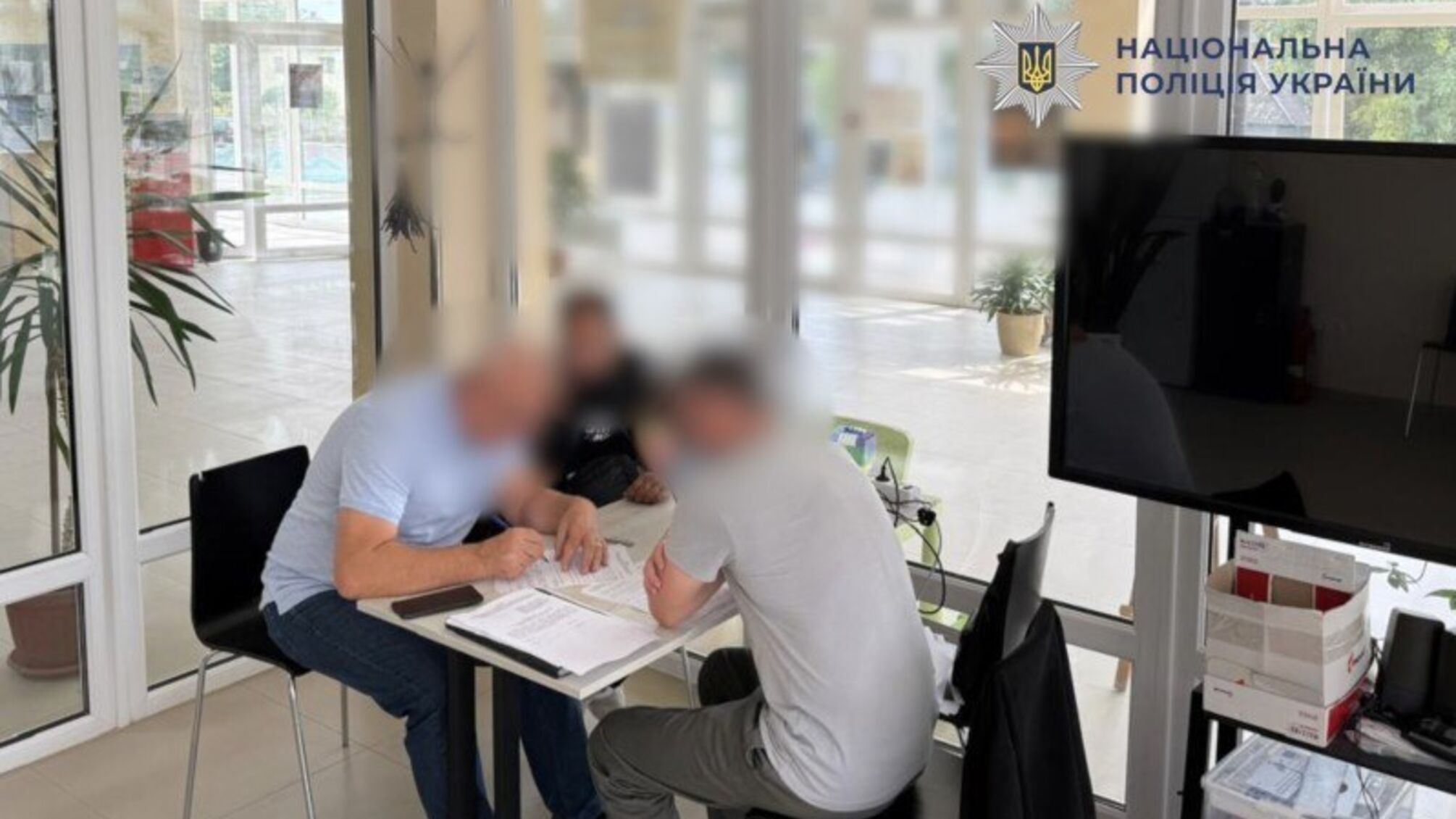 Використав благодійність для контрабанди: на Львівщині судитимуть чоловіка за ввезення авто