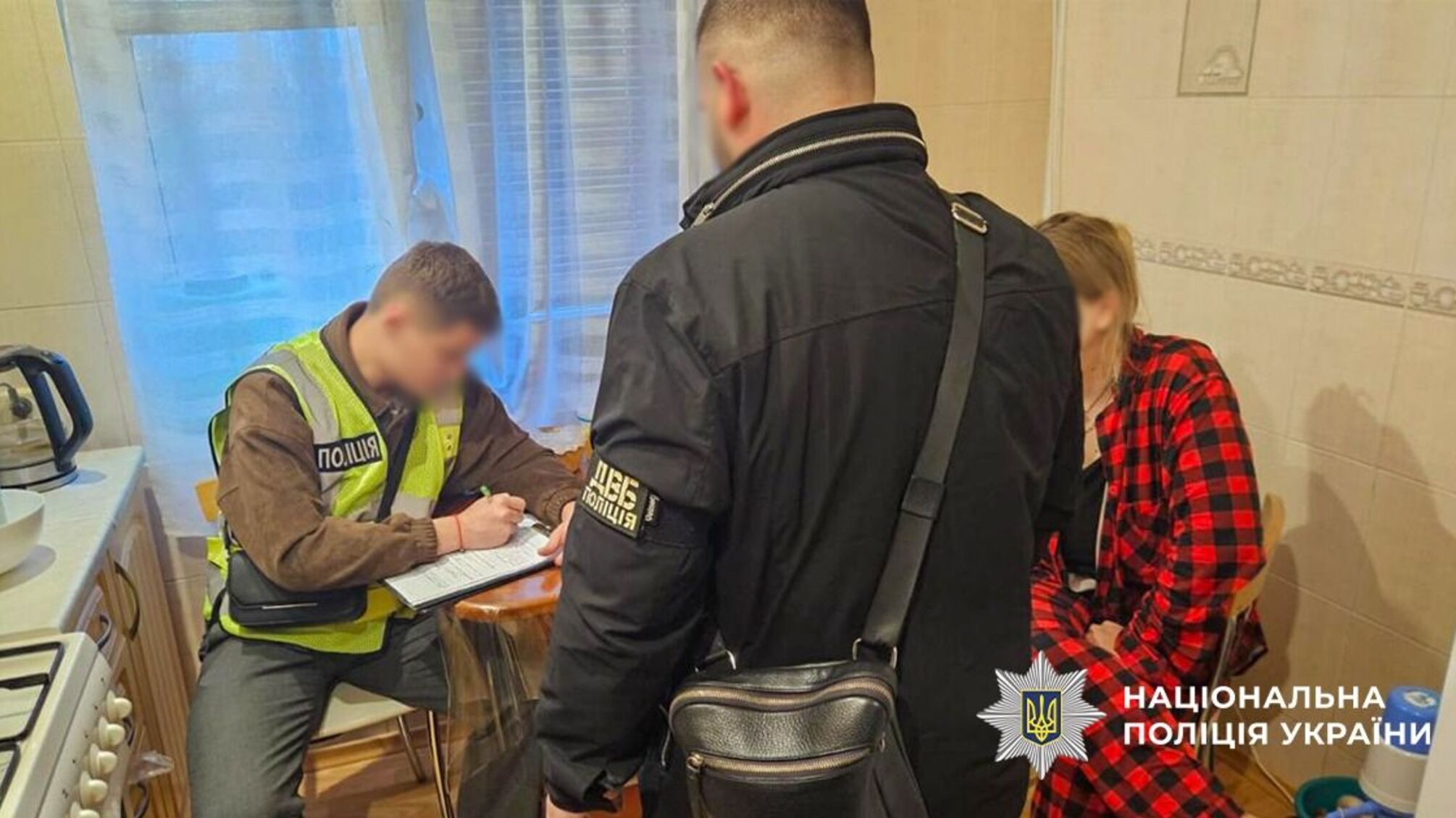 Несуществующие квартиры и сотни тысяч гривен убытков: в Киеве разоблачили мошенническую схему с арендой жилья