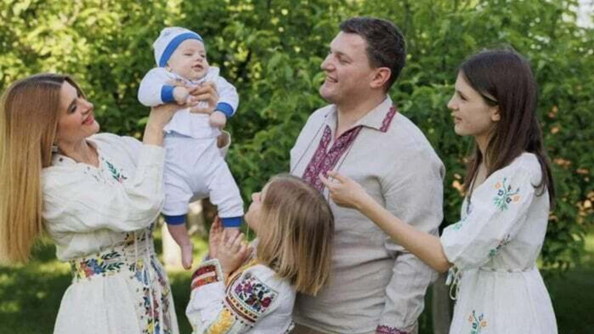 Син Оксани Білозір розлучився з дружиною-нардепкою після 21 року шлюбу: що відомо
