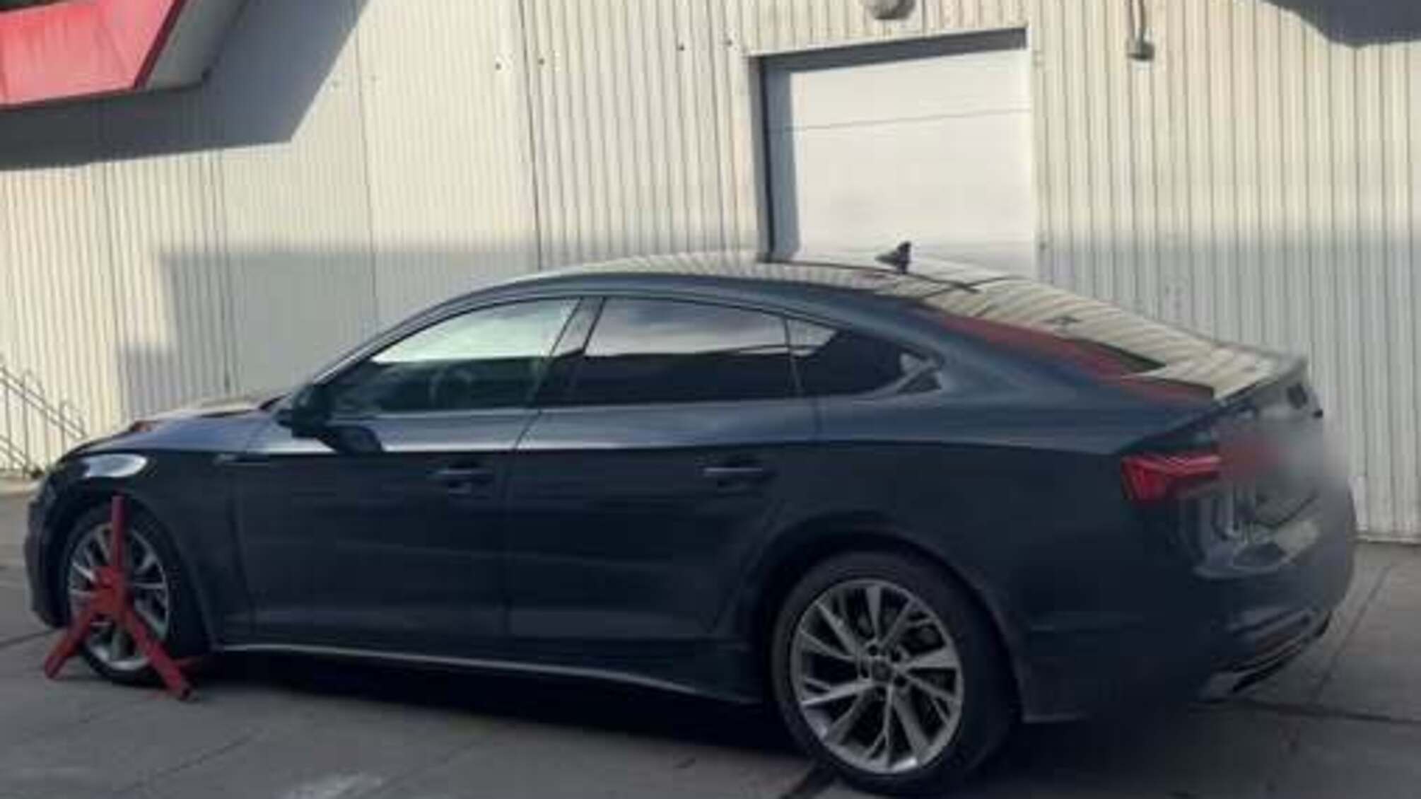 В 'Шегинях' обнаружили Audi, которую разыскивали в Швеции: за рулем был житель Тернопольщины