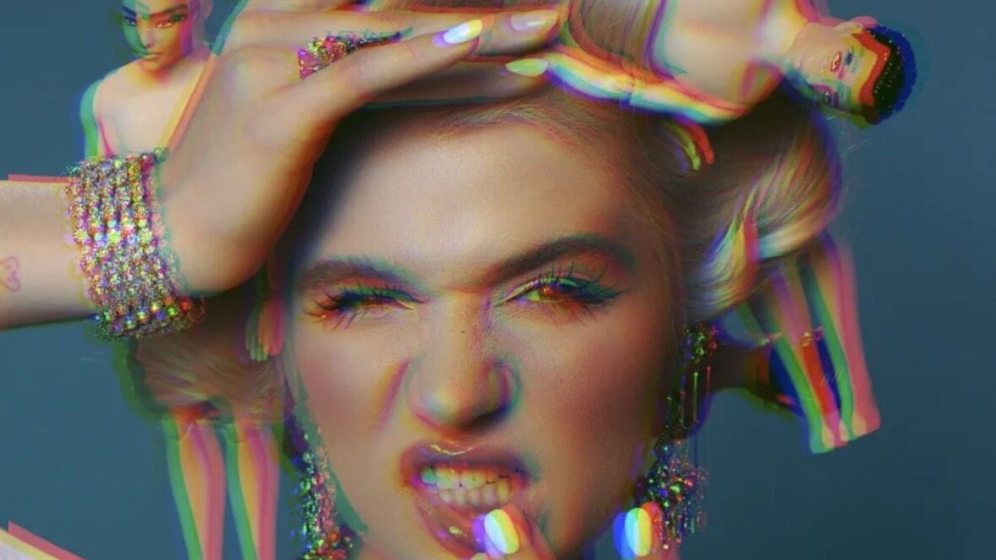 'Або ти йдеш до мене, або я йду від тебе': ULIANA ROYCE поставила ультиматум у новому синглі 'Та мене веде'