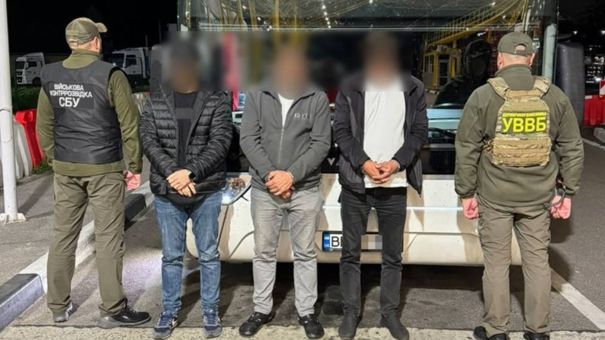$10 тисяч за 'закриті очі': водії автобуса намагалися підкупити прикордонника на 'Ягодині'
