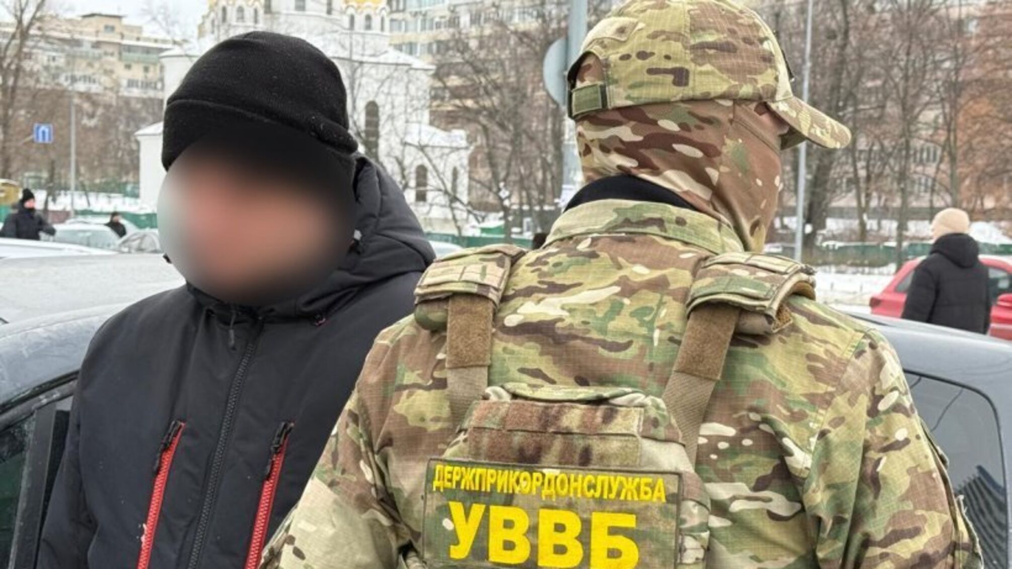 У Києві затримали офіцера ДПСУ за зловживання впливом