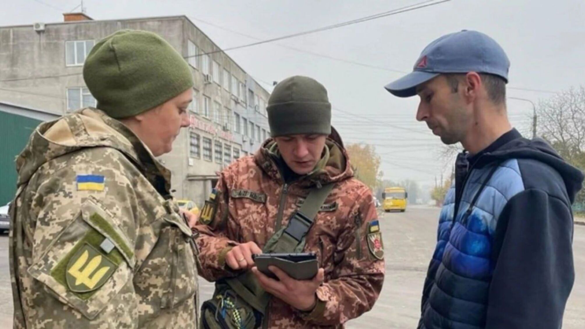 Веніславський анонсував перехід від примусової мобілізації до контрактної служби