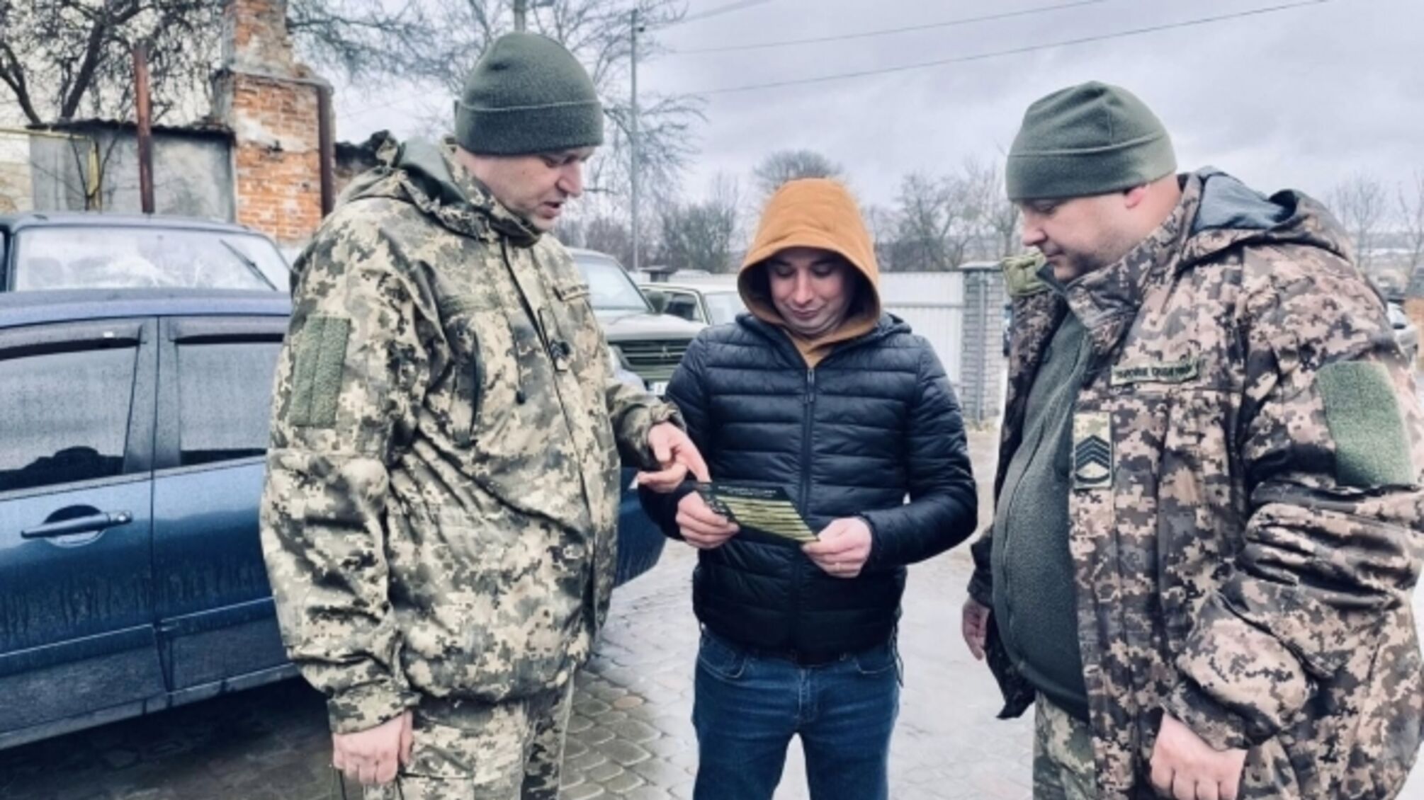 Родичі стверджують, що документи на відстрочку проігнорували під час мобілізації