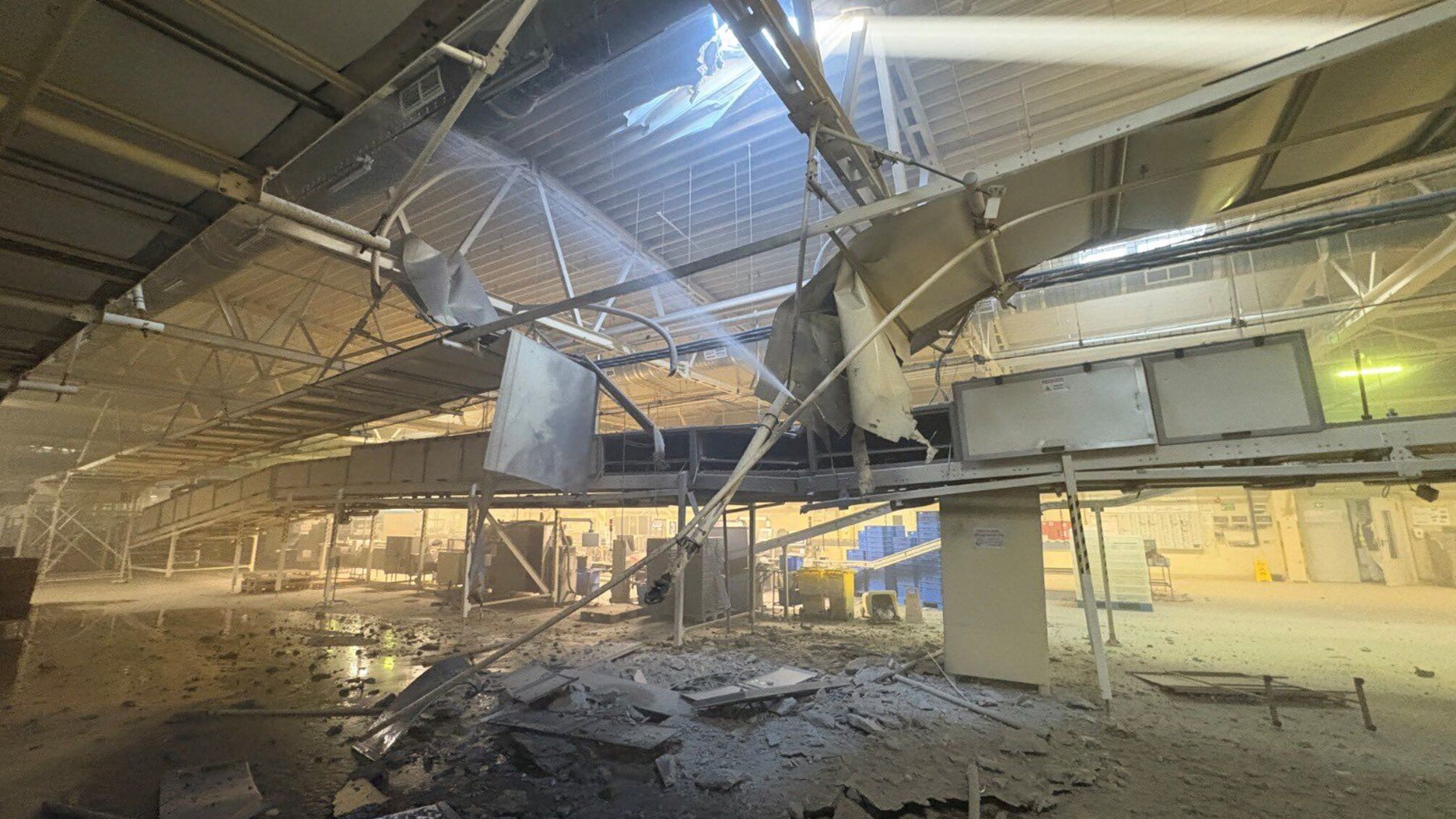 росія влучила в завод Mondelez у Тростянці: постраждав виробник 'Мілка', Oreo і 'Люкс'